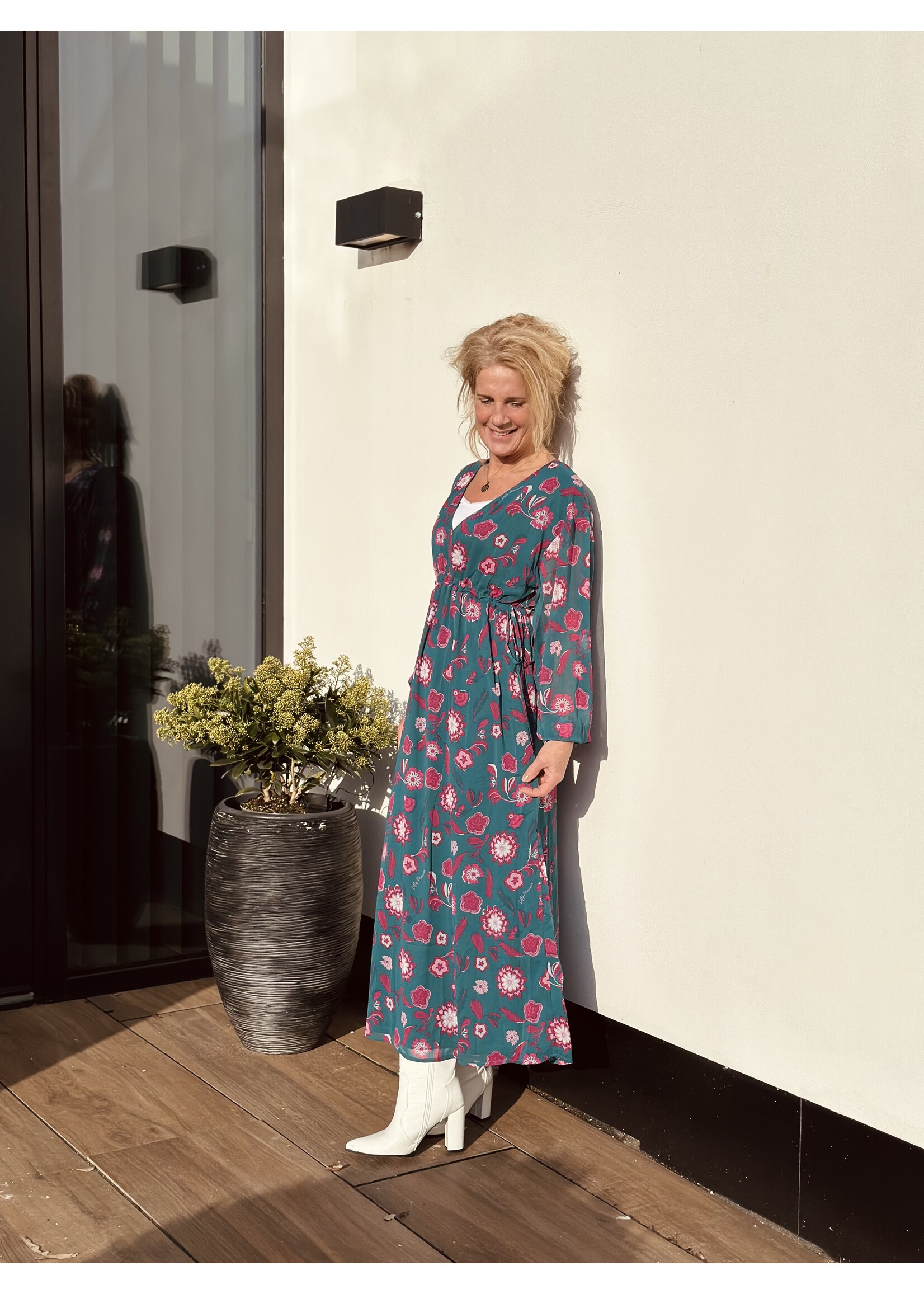 Lofty Manner Lofty Manner Caela long dress green/pink print