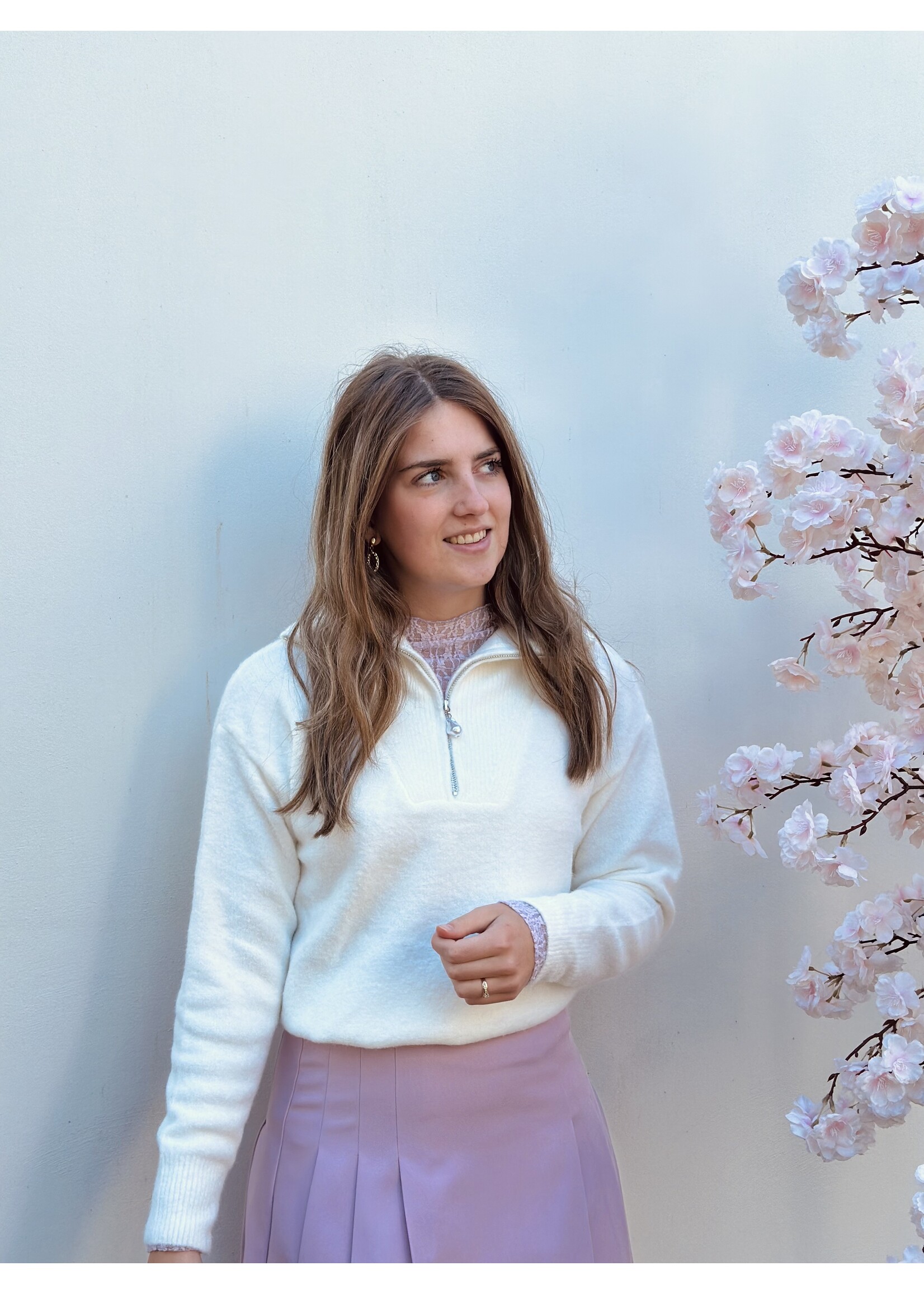 Yuna sweater offwhite One Size