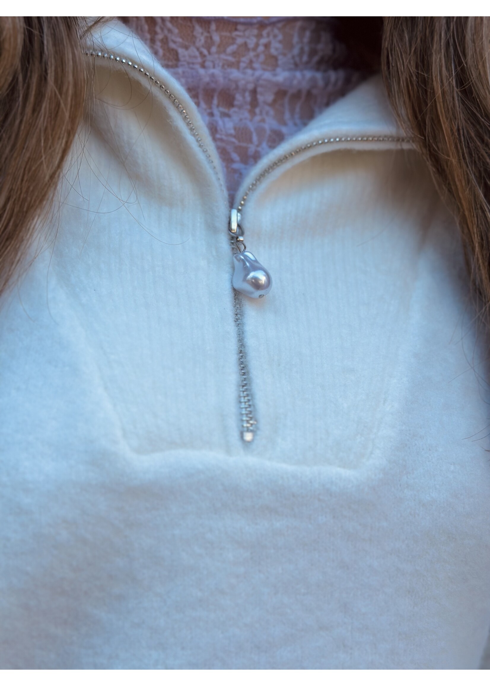 Yuna sweater offwhite One Size