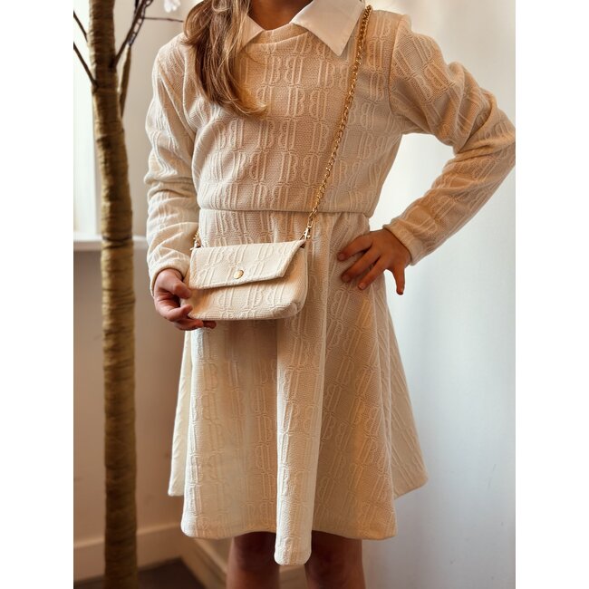 Shakira dress light beige