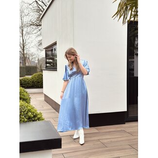 Sisters Point Sisters Point Danique long dress satin light blue
