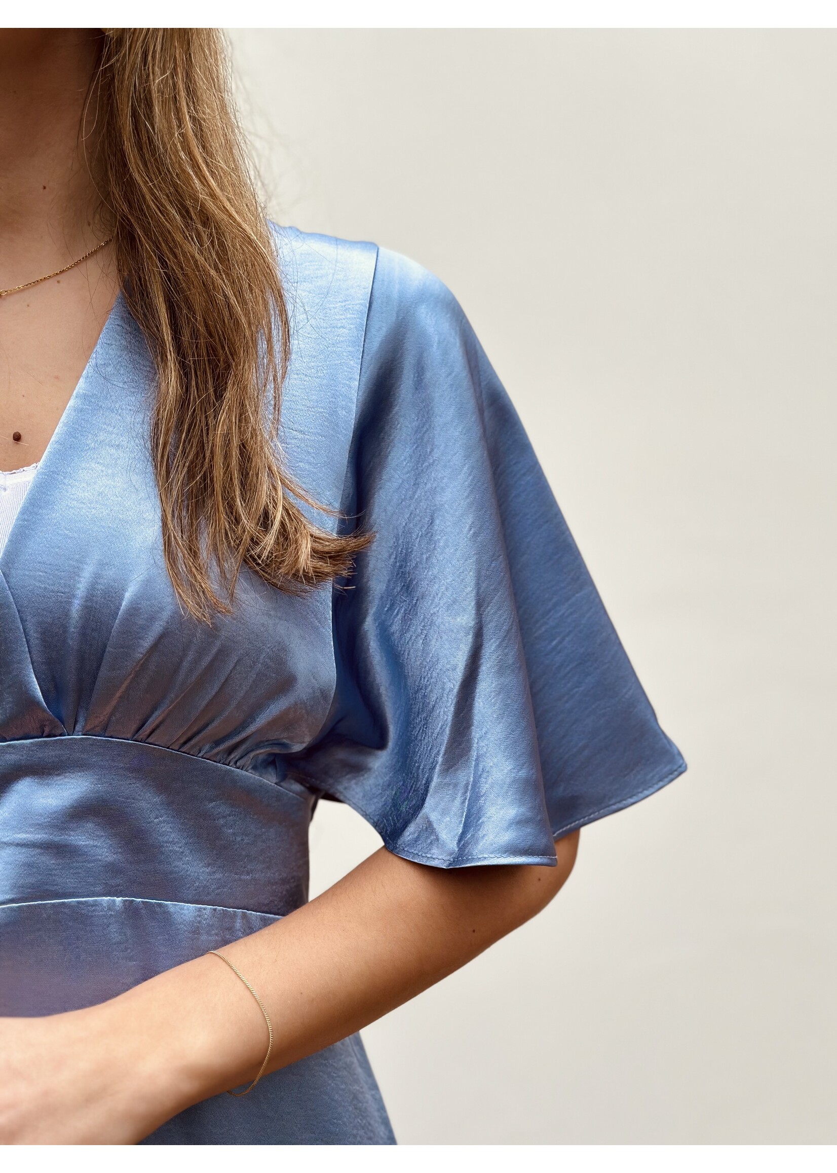 Sisters Point Sisters Point Danique long dress satin light blue