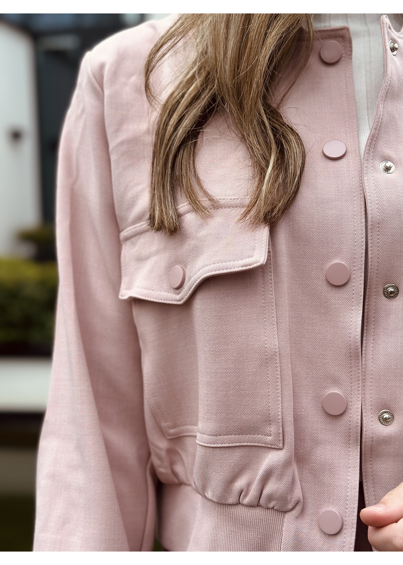 Sisters Point Sisters Point Anna bomber jacket light pink