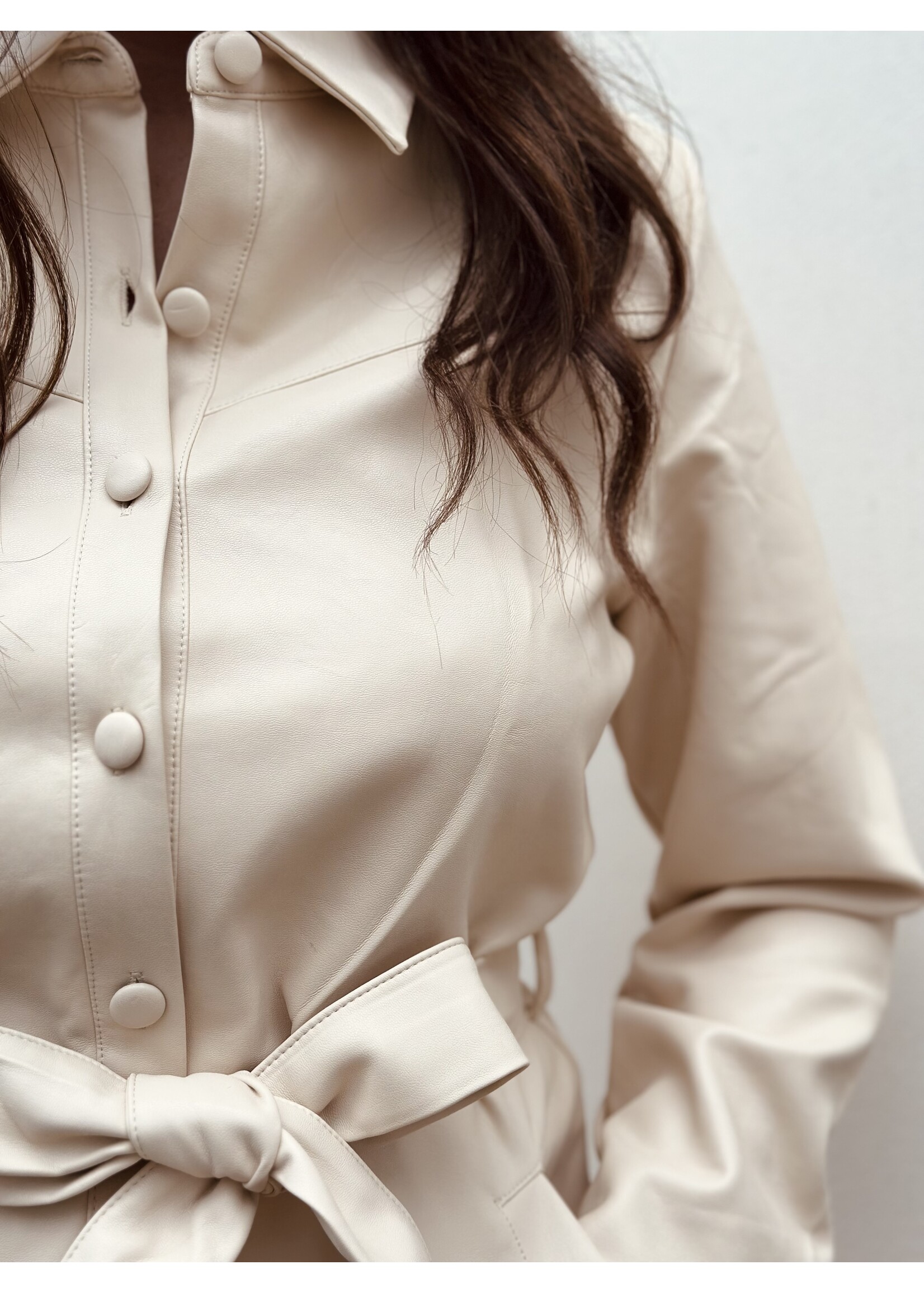 Smashed Lemon Smashed lemon Corlina leather look dress beige