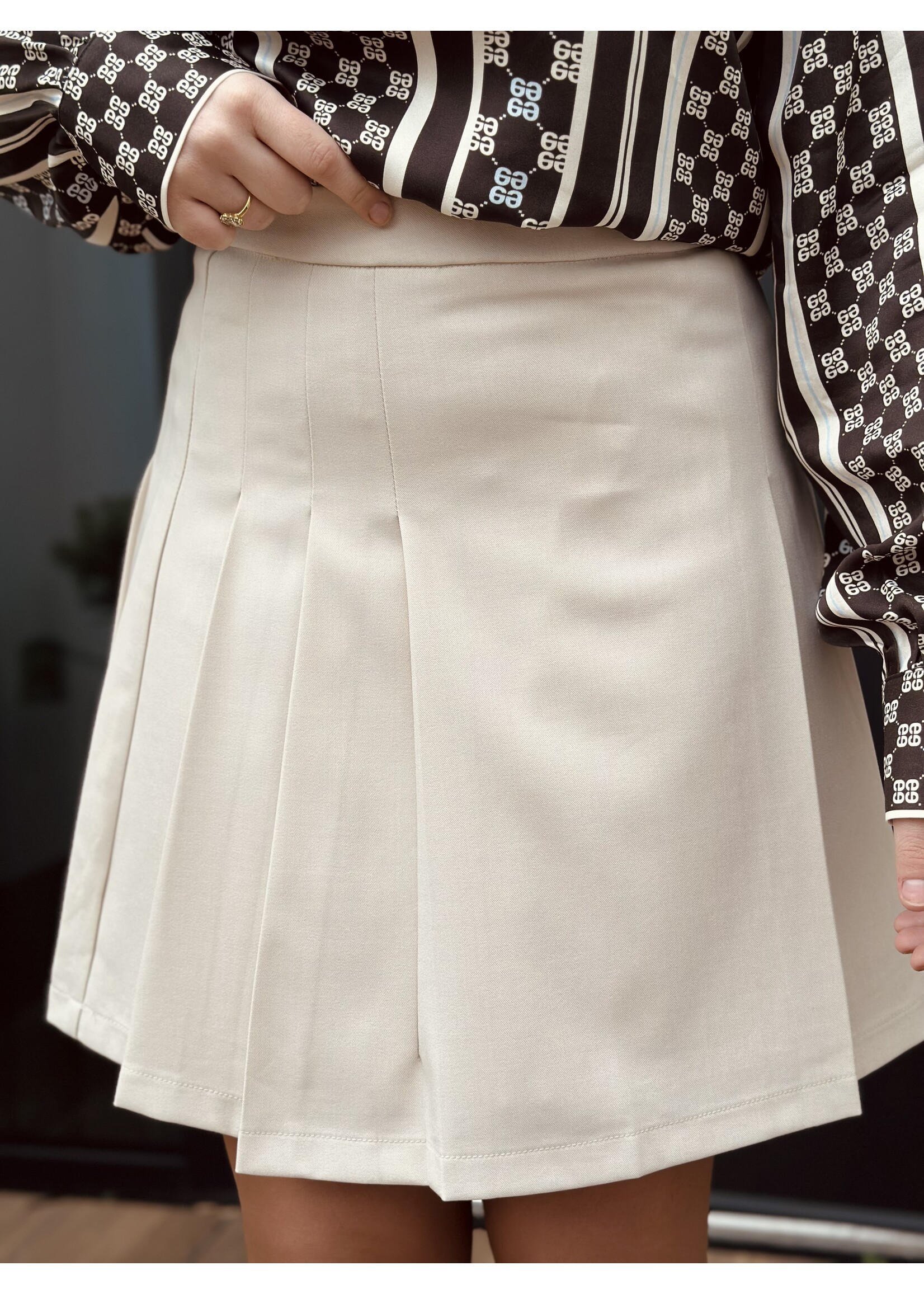 Milana skirt beige