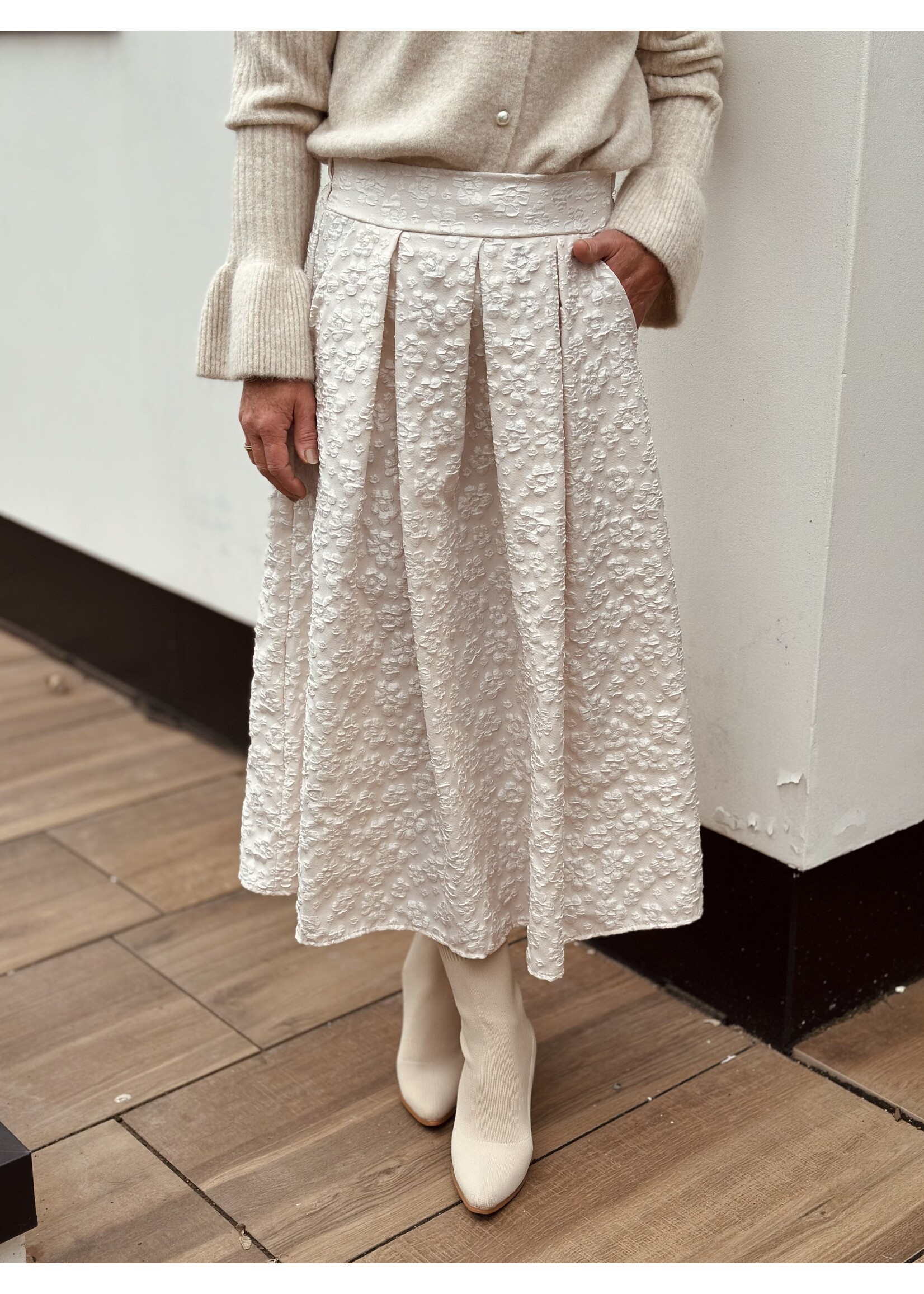 Sjanine long skirt flower print beige