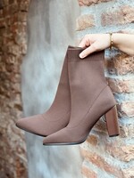 Leana heels brown