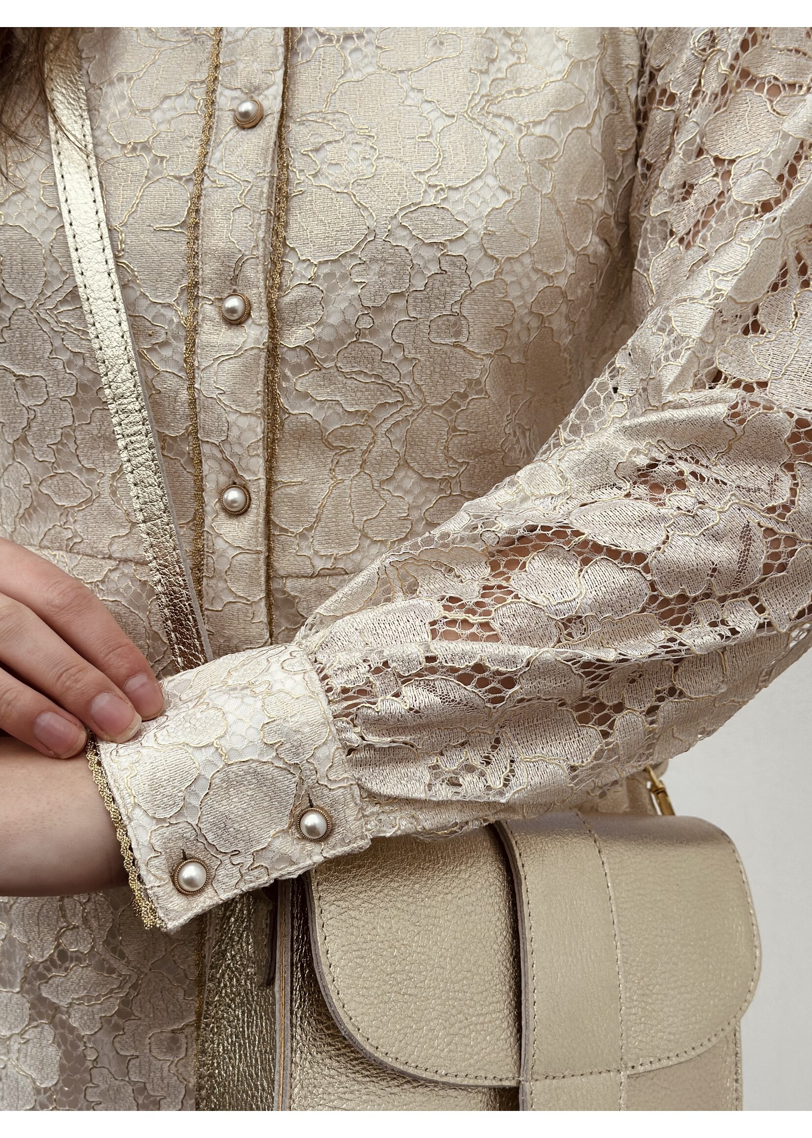 Karen dress gold broderie