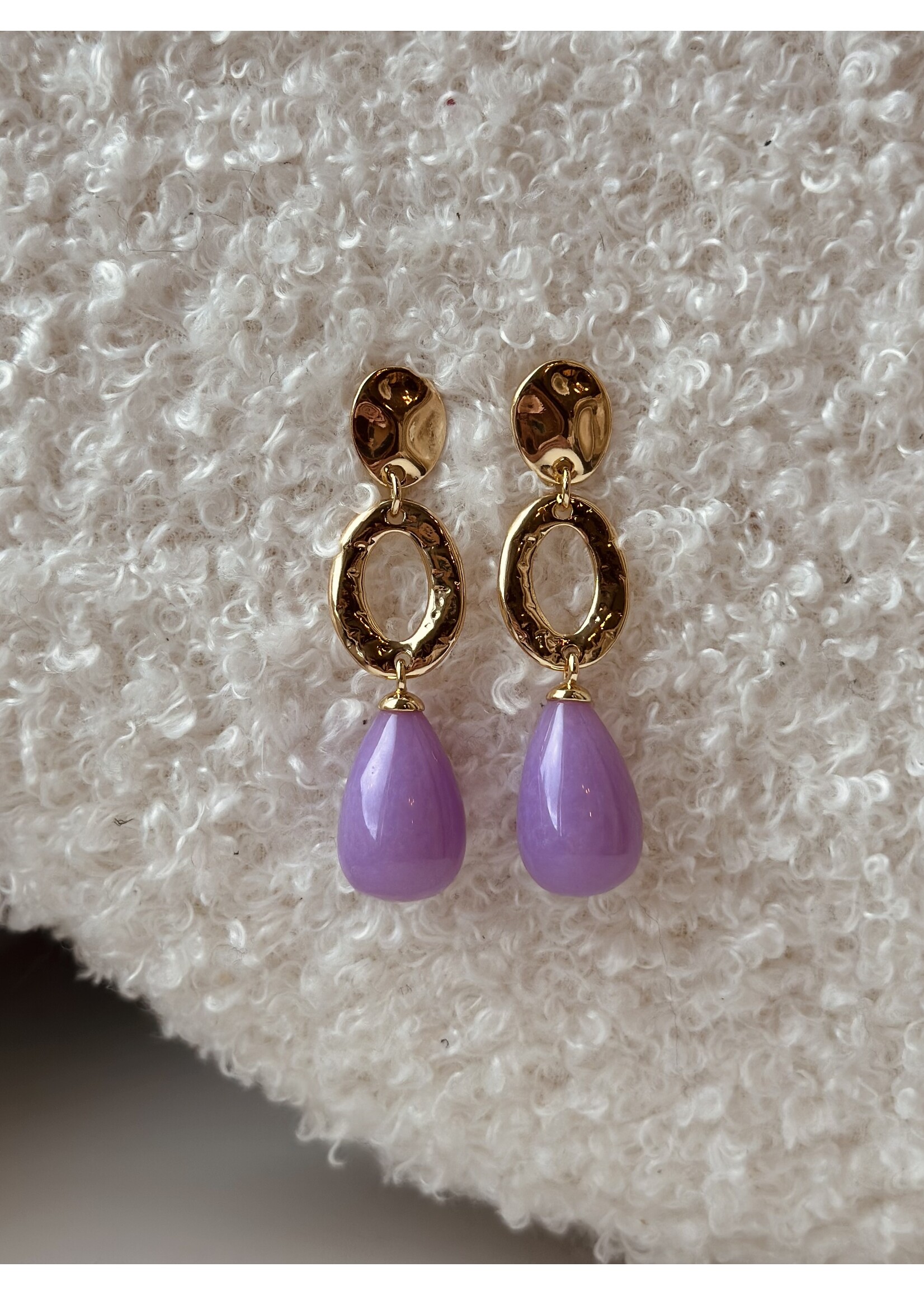Oorbellen goudkleurig paars 5610
