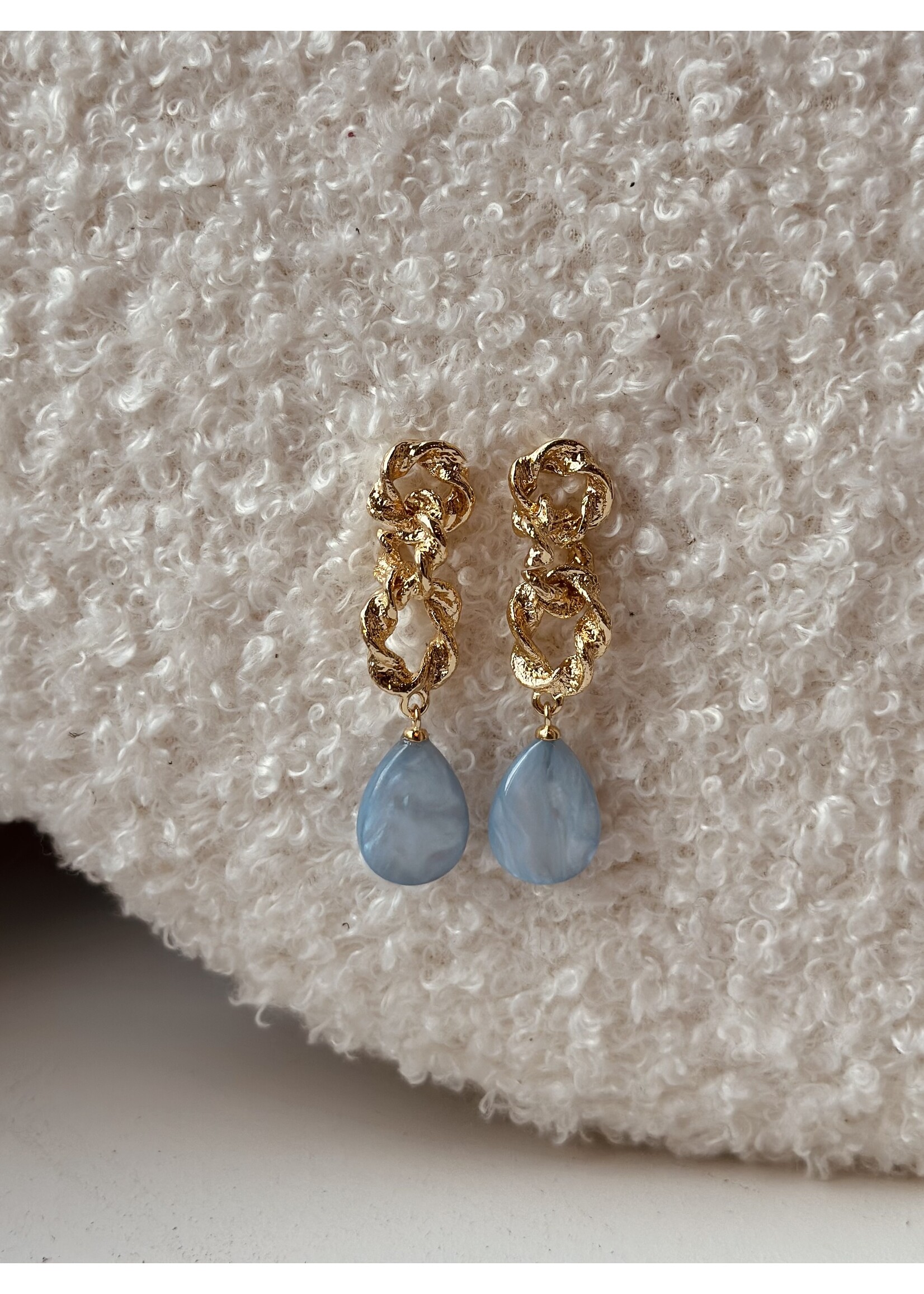 Oorbellen goudkleurig lichtblauw 5708