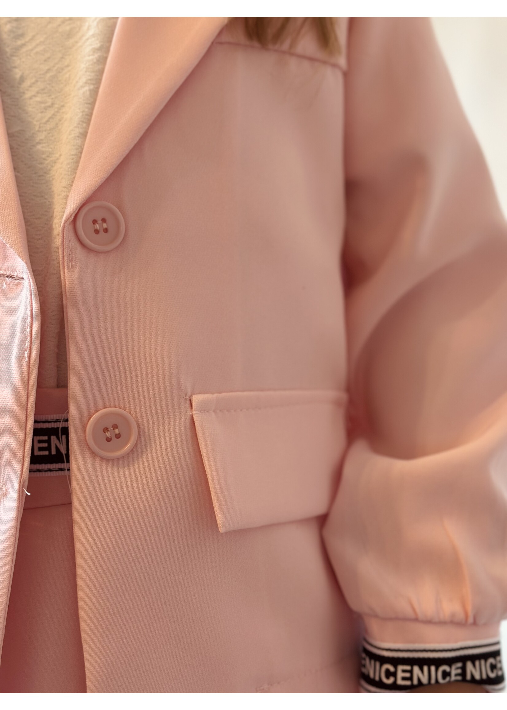 Saar set skirt + blazer pink