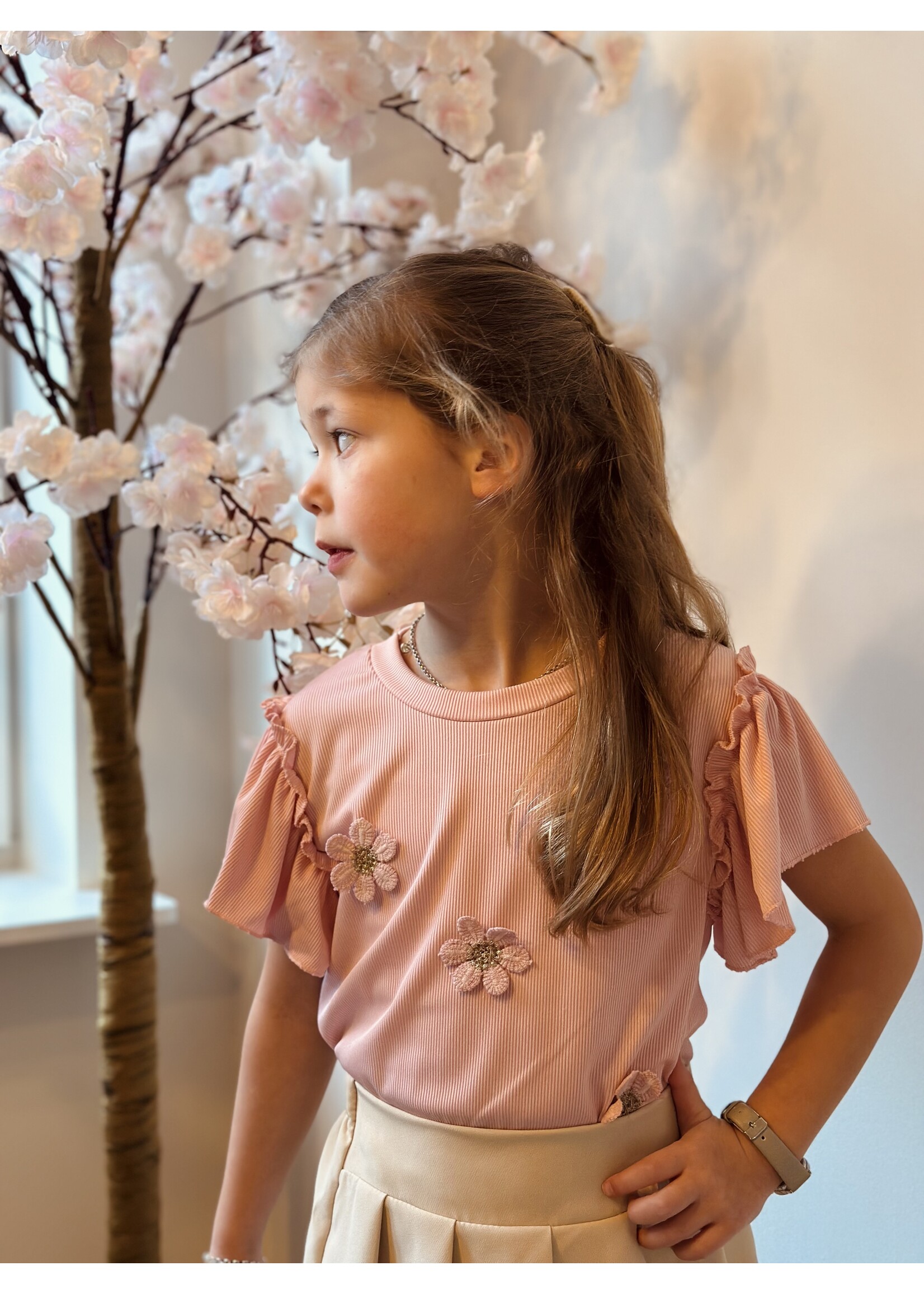 Dianne top light pink flowers