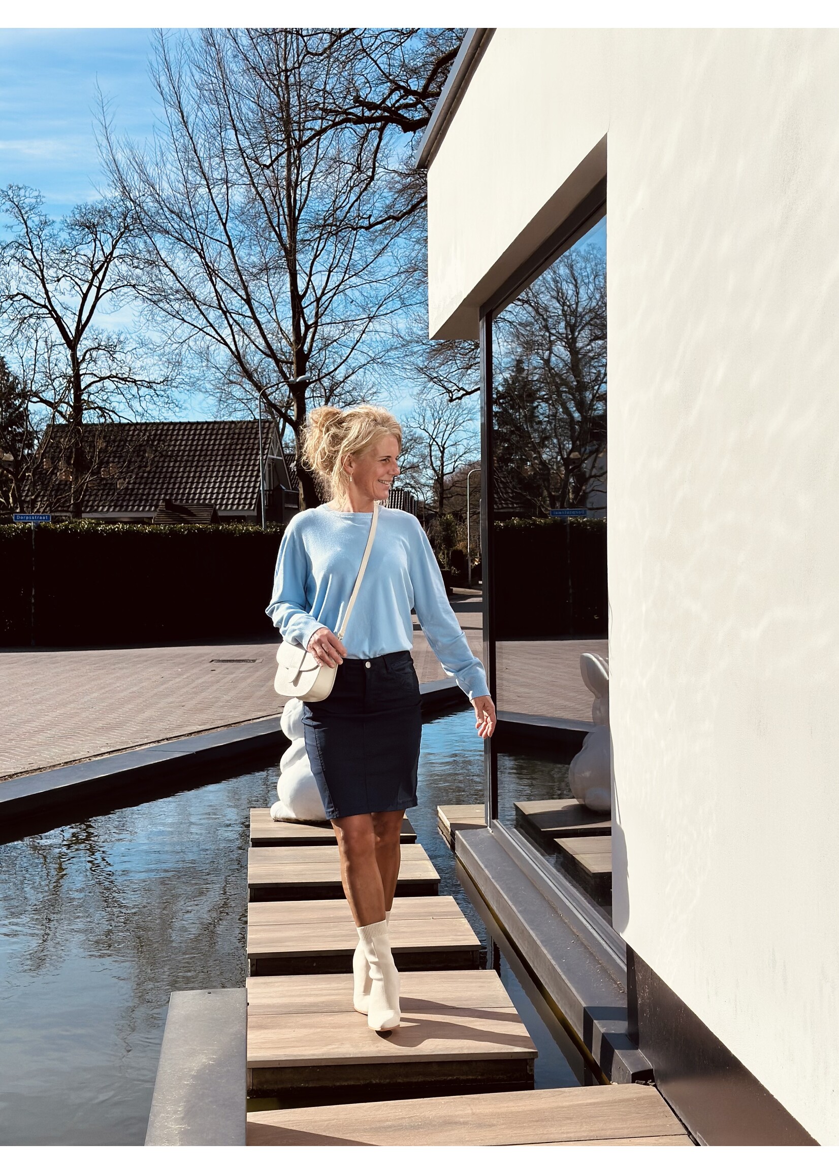 Ze-Ze Ze-Ze Lara skirt marine blue