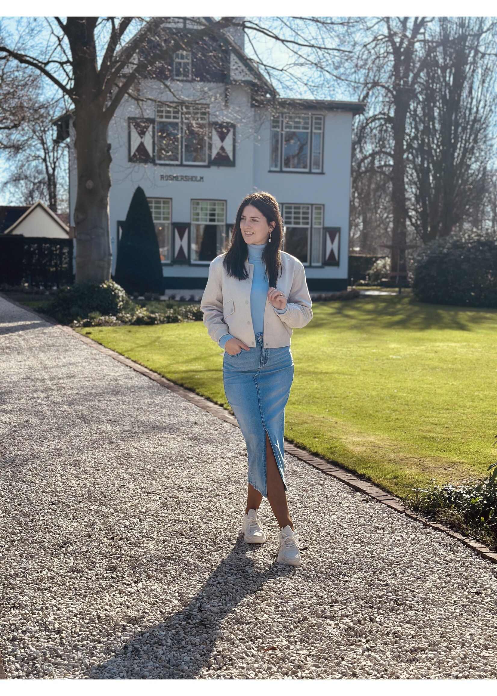 Sisters Point Sisters Point Dyanne bomber jacket suède beige