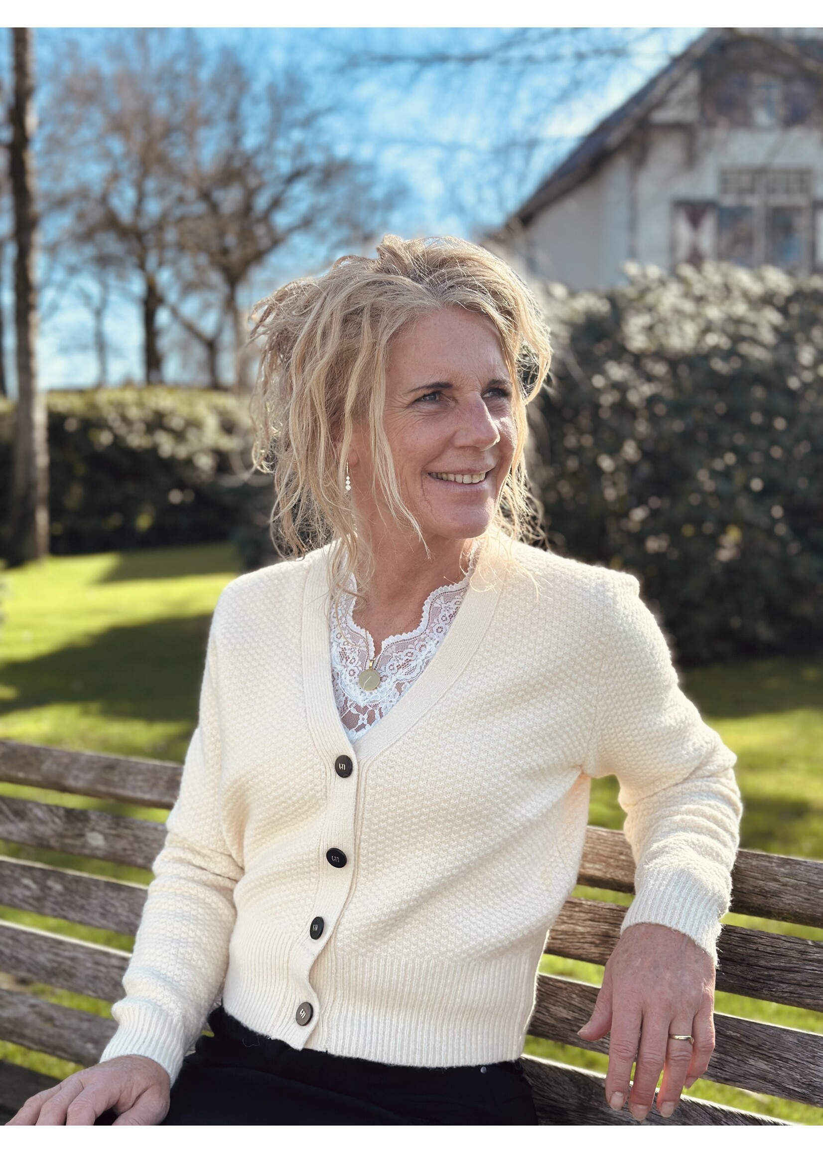 Lofty Manner Lofty Manner Jada cardigan offwhite