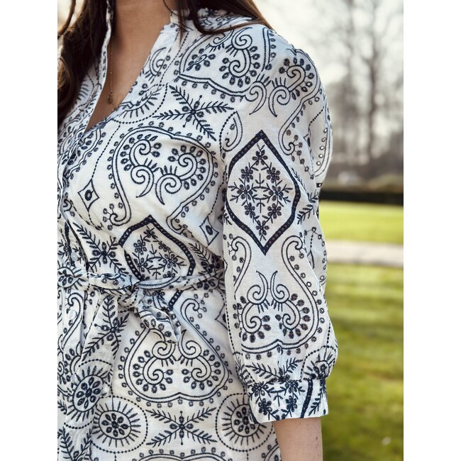 Smashed Lemon Smashed Lemon Hetty dress offwhite/blue print