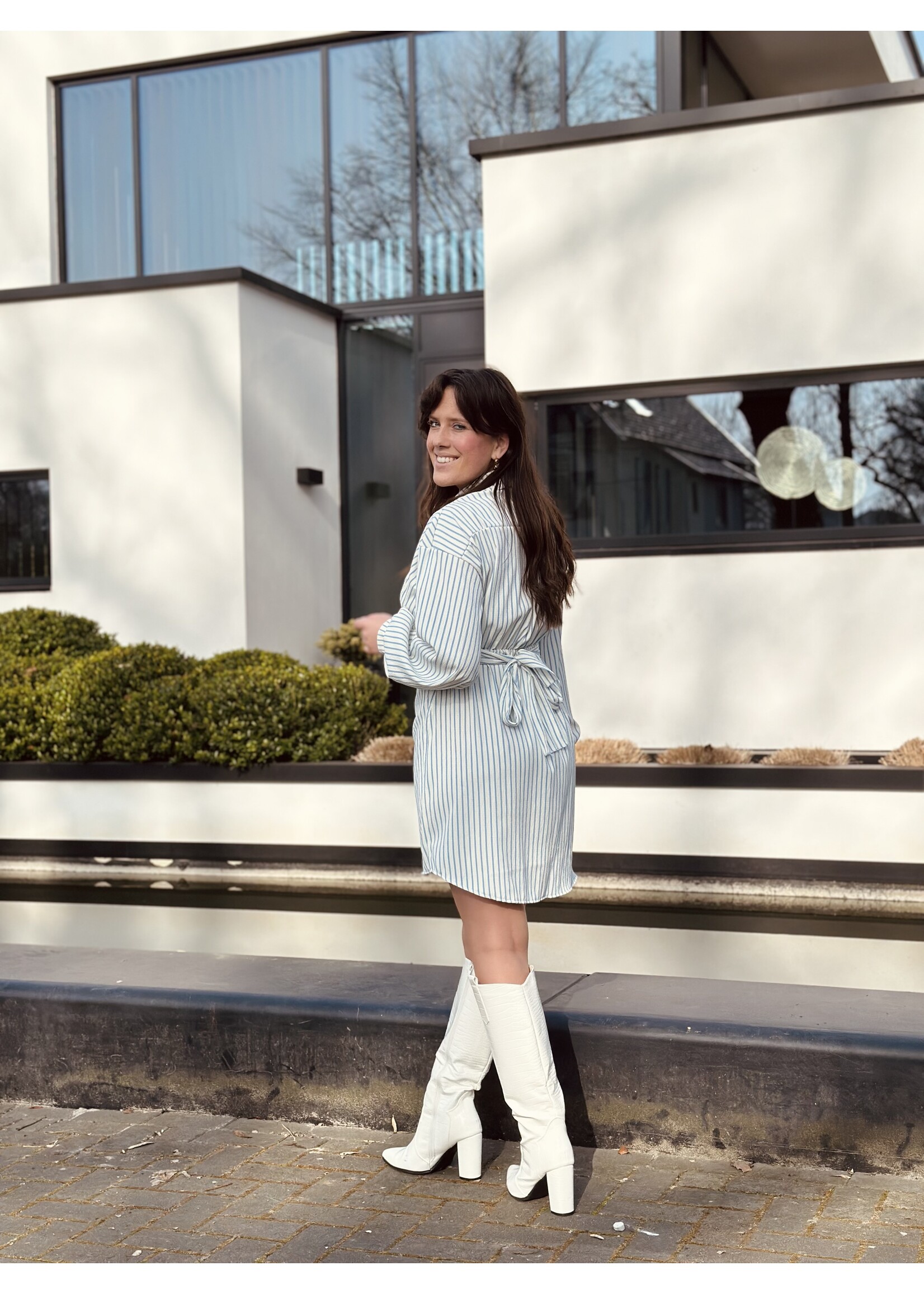 Lydia dress blue/white stripes