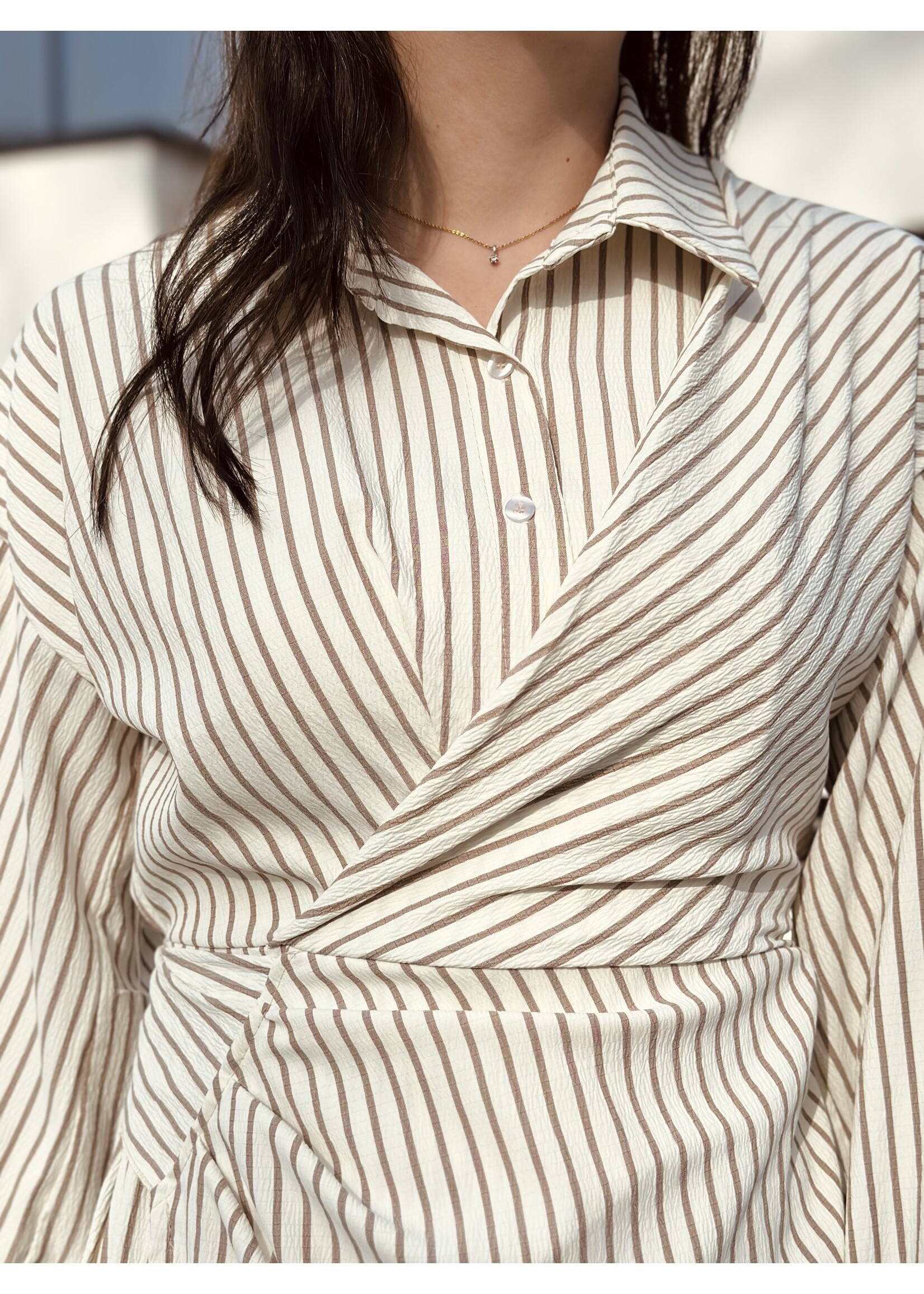 Lydia dress stripes beige