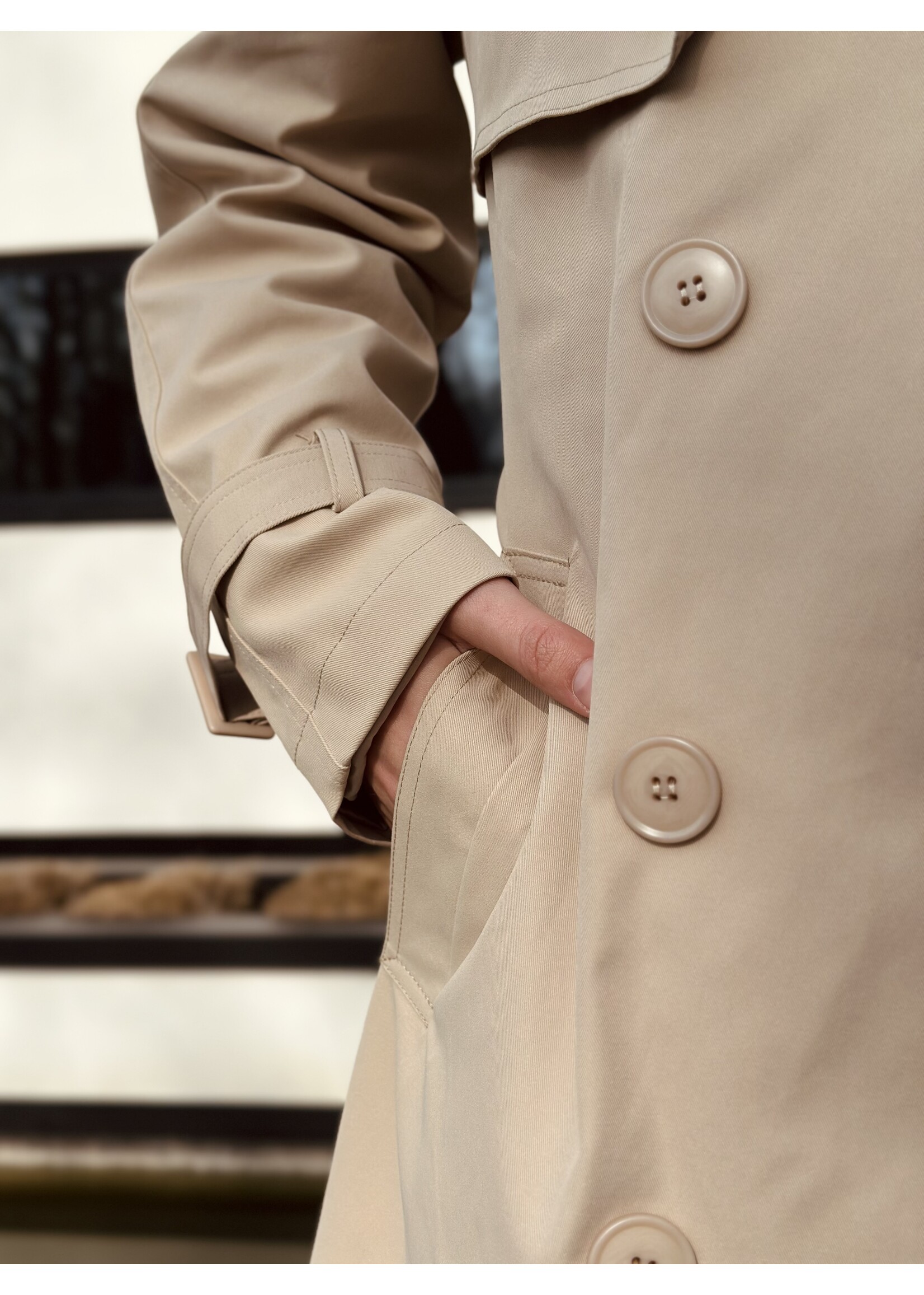 Sojanne long trenchcoat beige