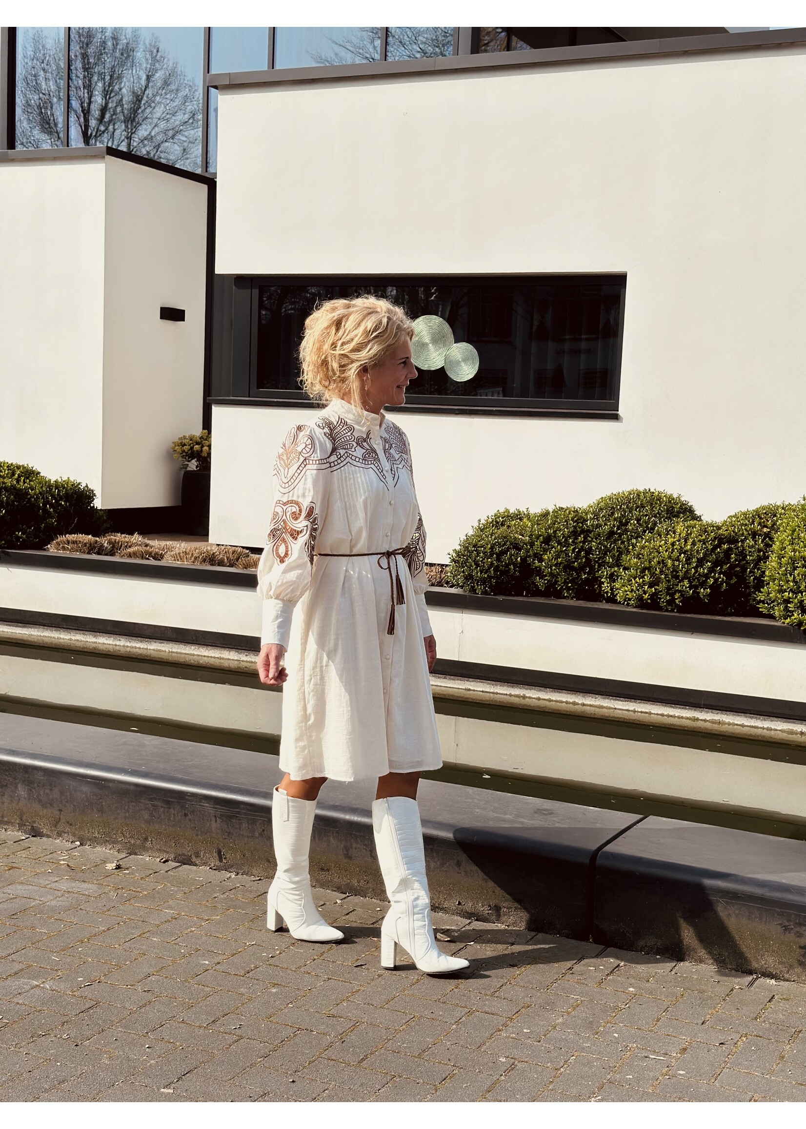 Mialyn broderie dress ecru/brown print