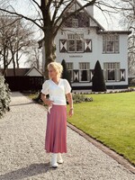 Lucie skirt satin dark pink One Size