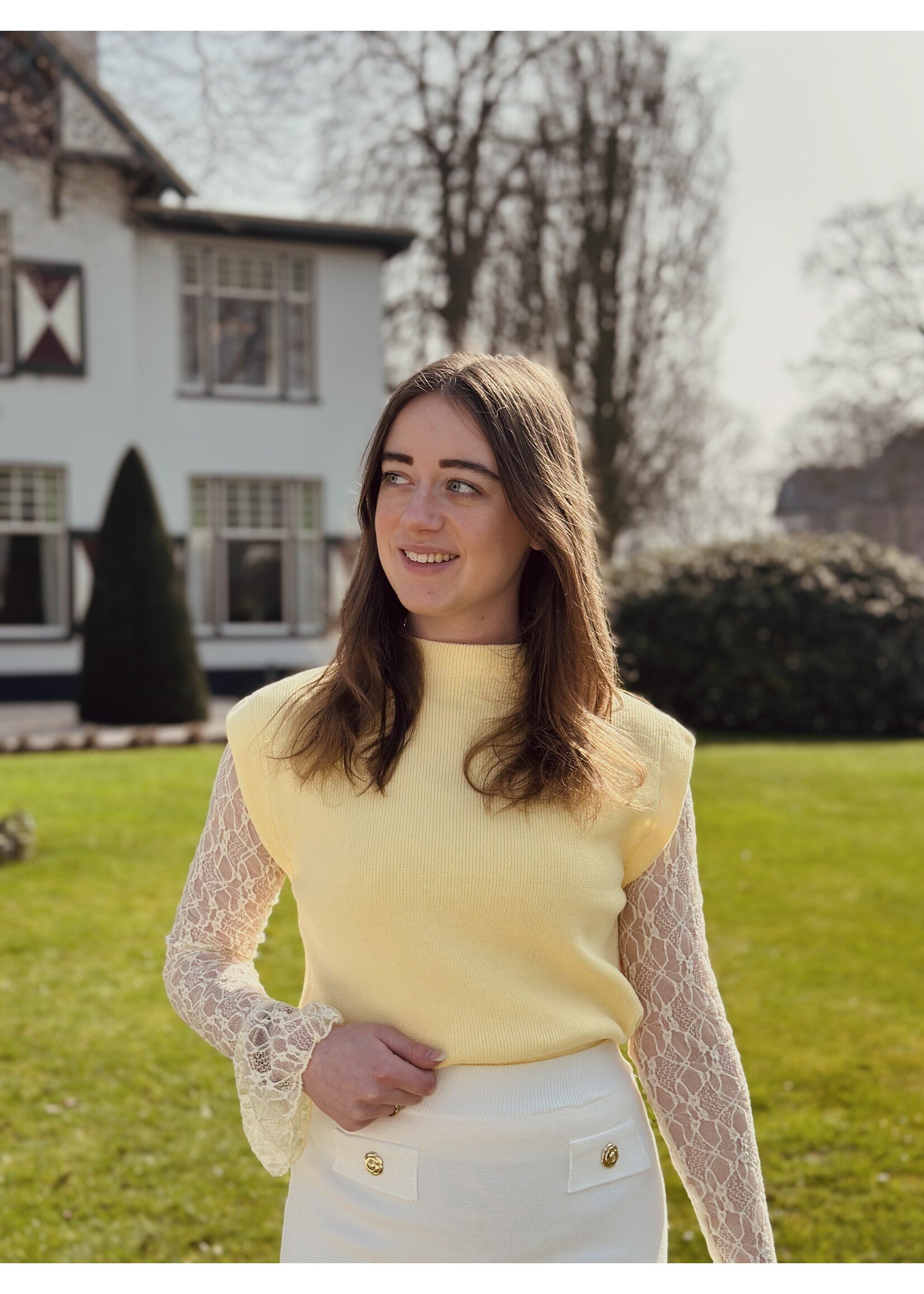 Bianca spencer yellow