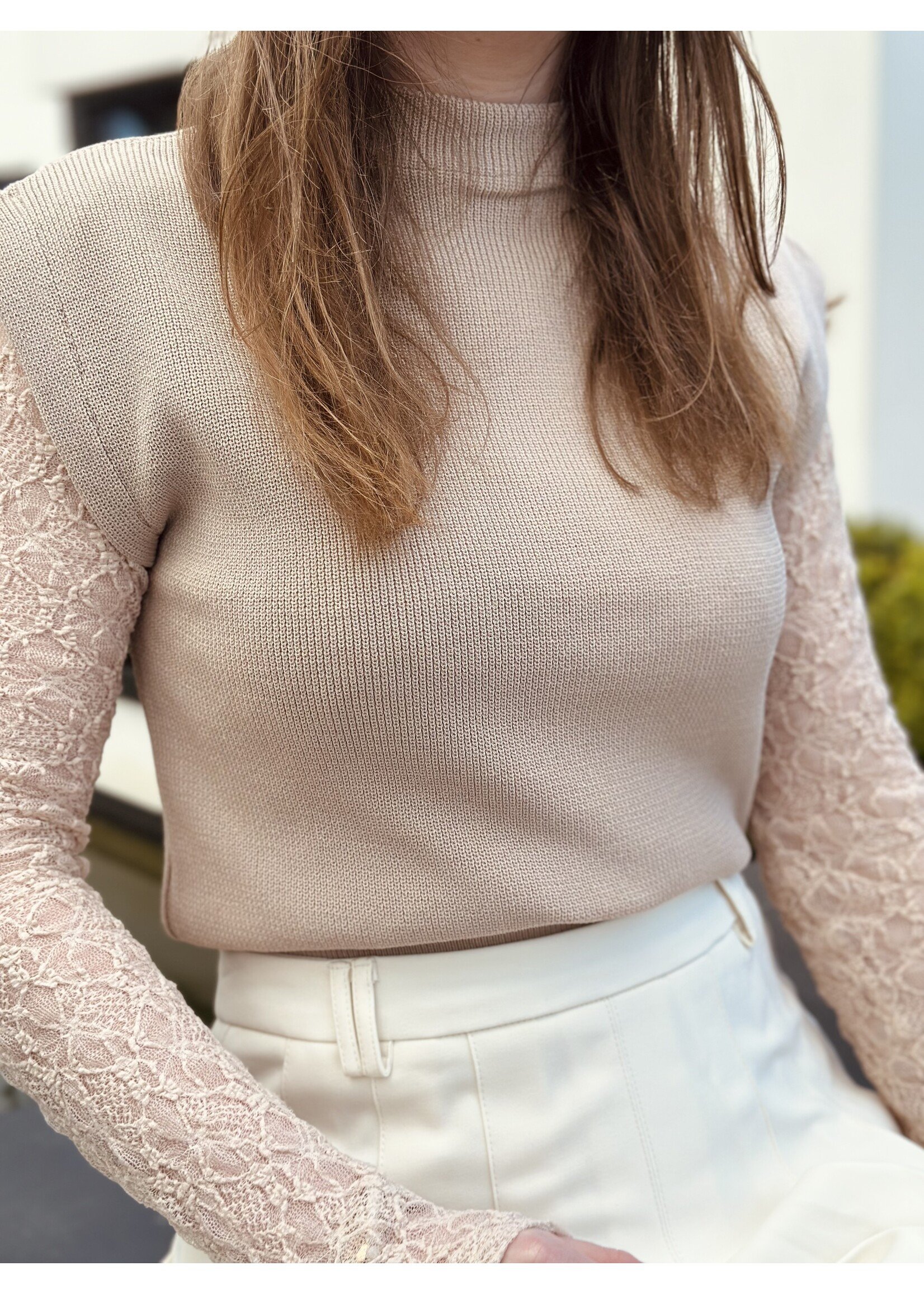 Bianca spencer camel