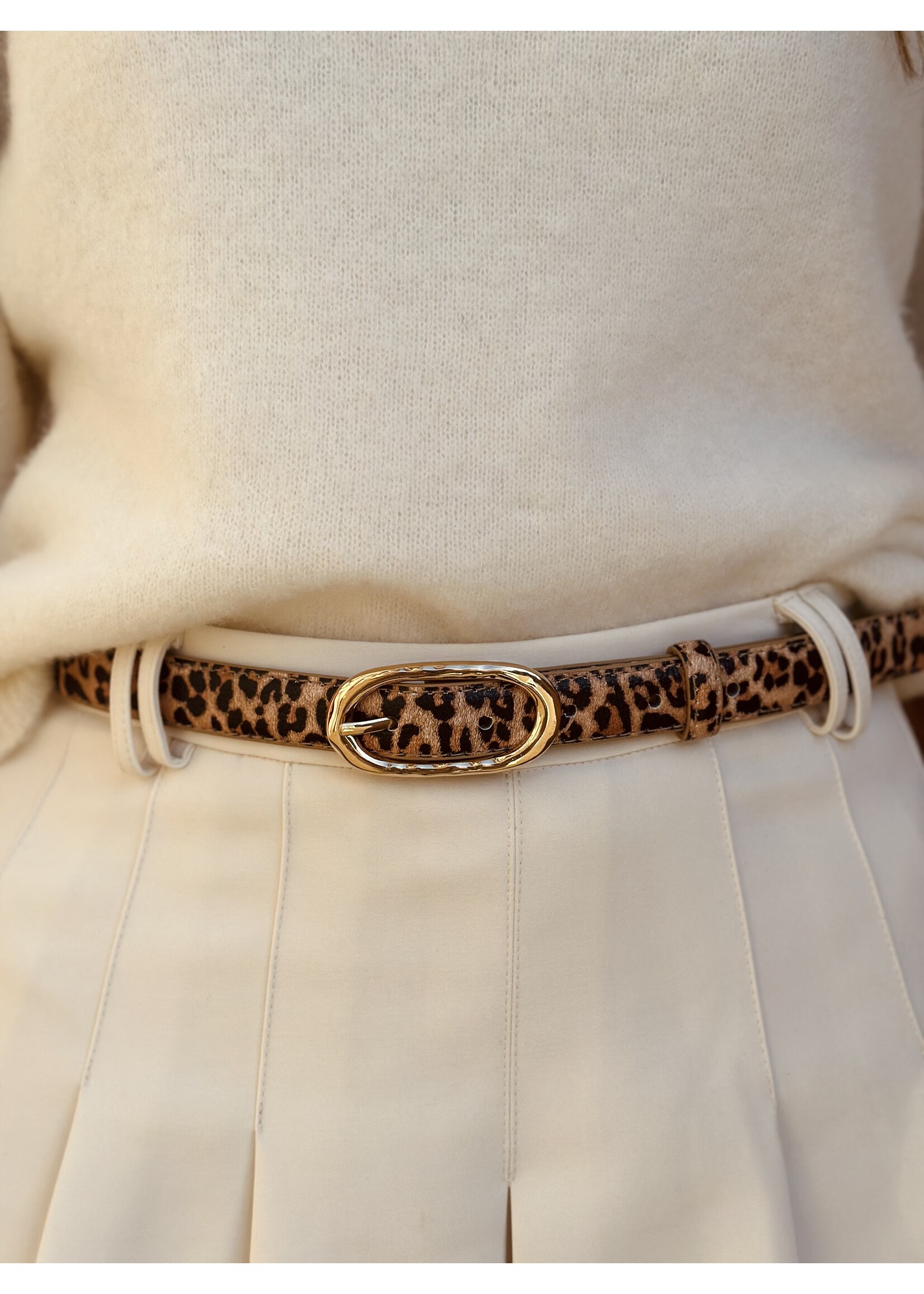 Izzy belt panterprint