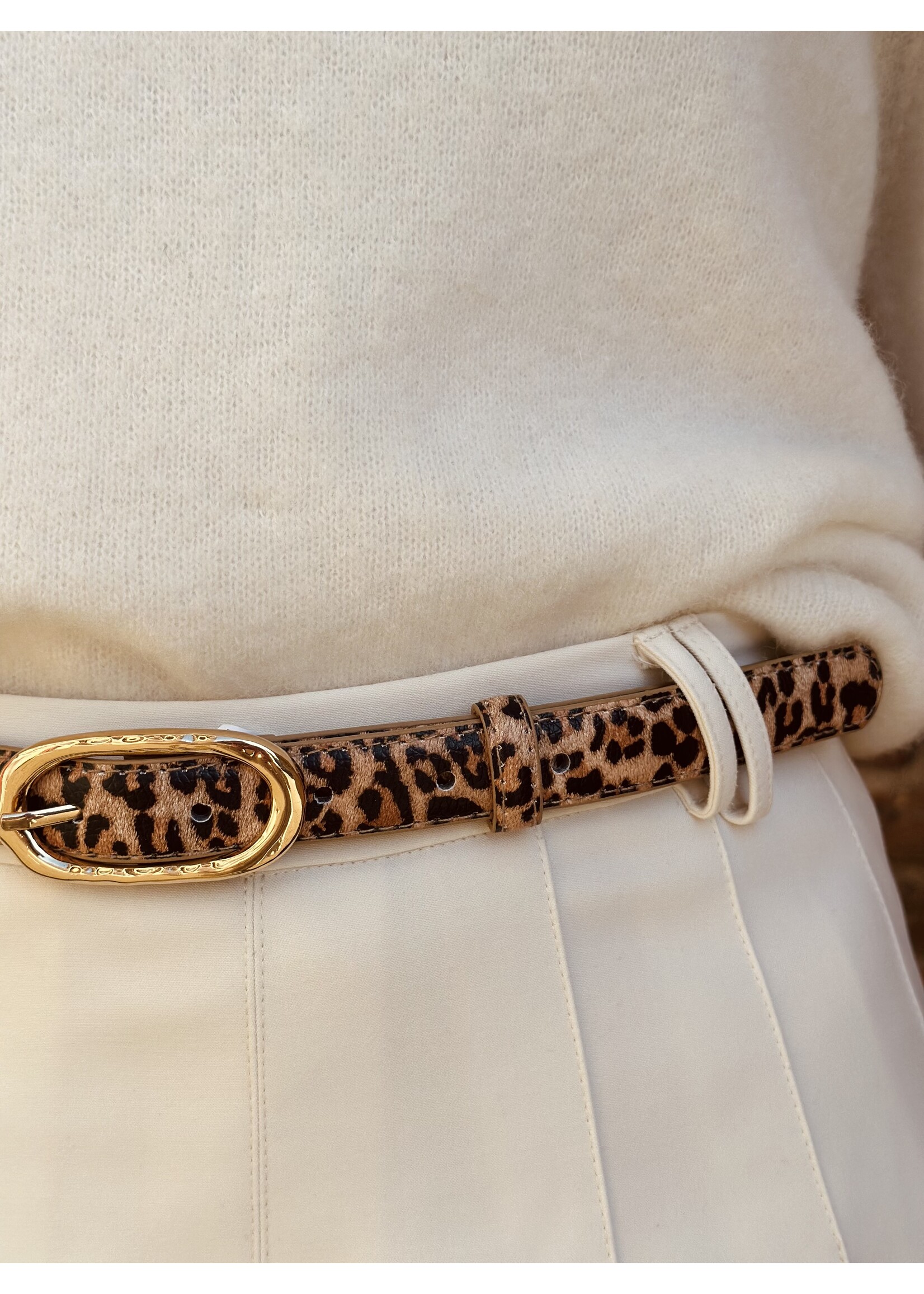 Izzy belt panterprint