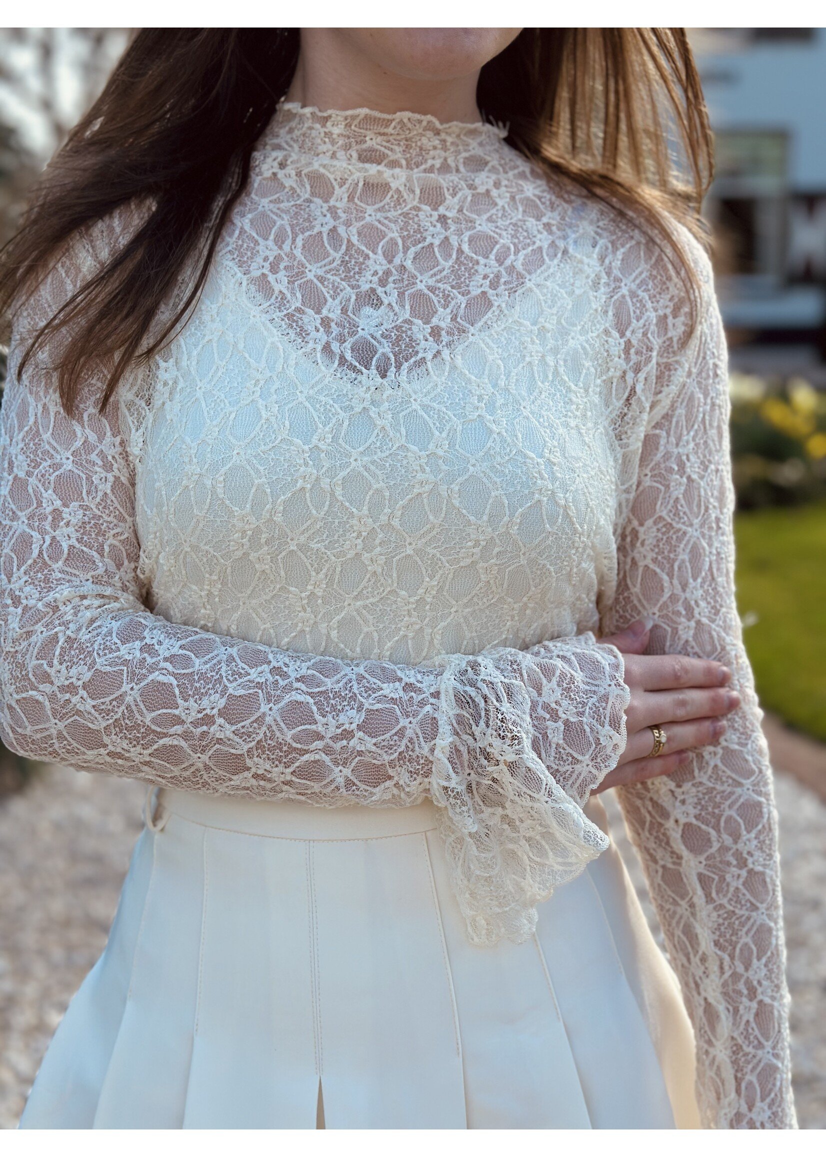 Emara broderie top beige