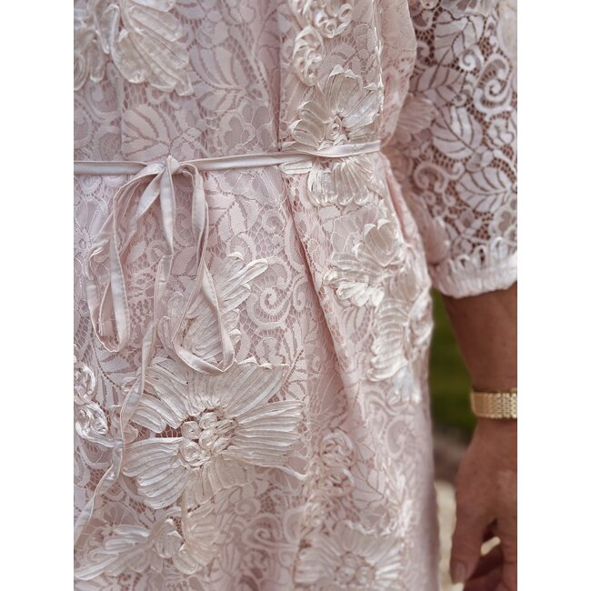 Sisters Point Sisters Point Lotta lace dress pink