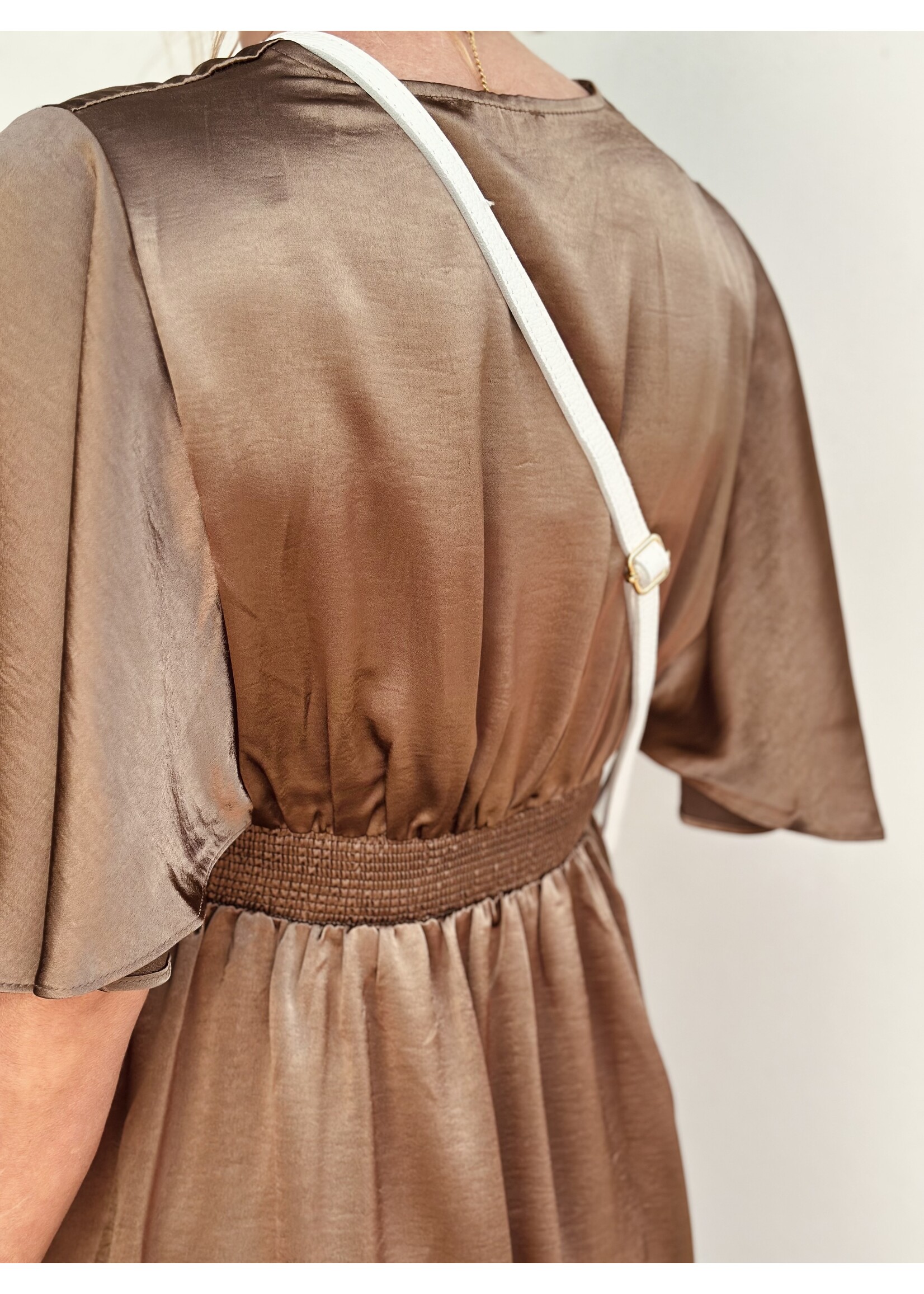Sisters Point Sisters Point Danique long dress satin brown