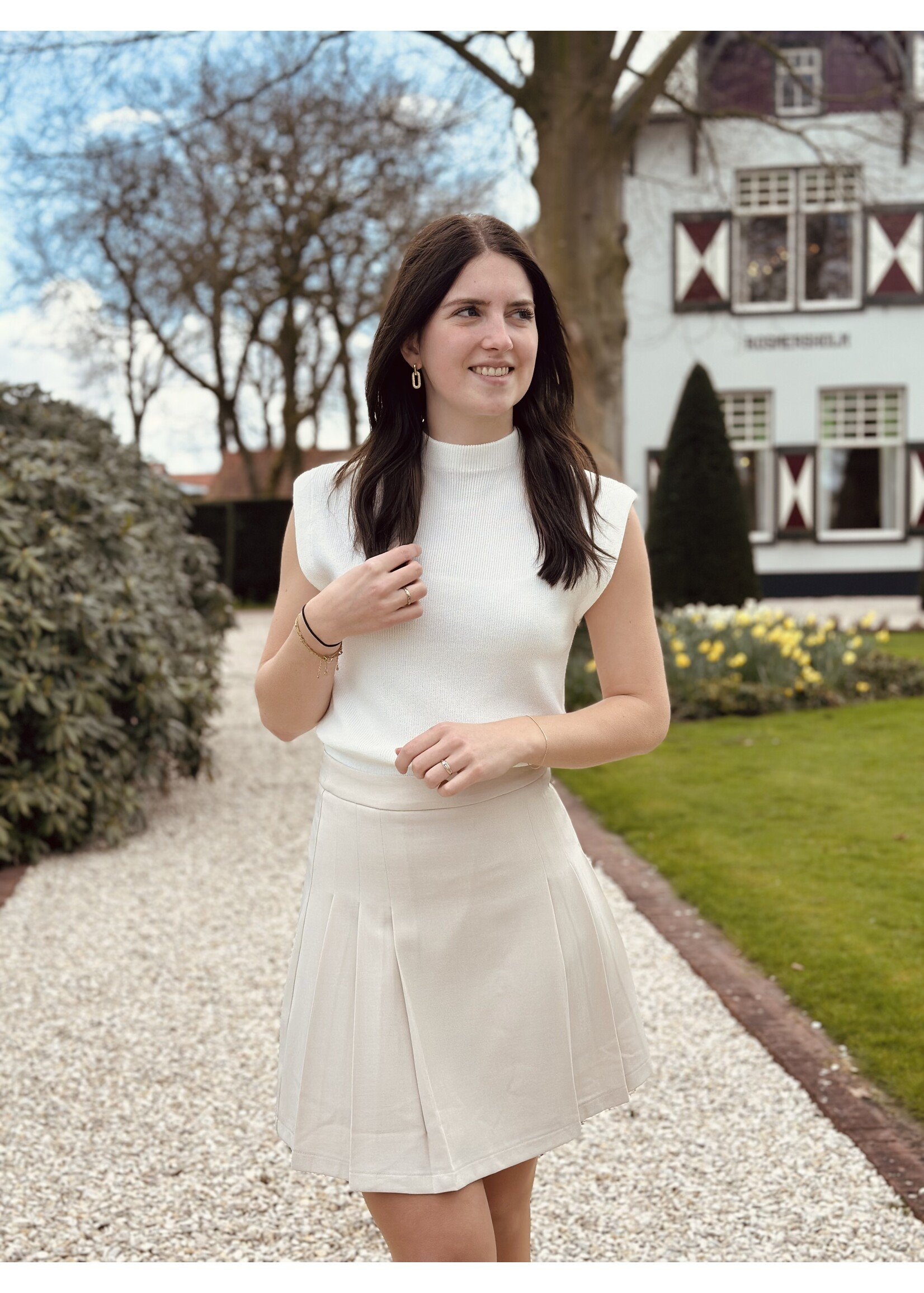 Bianca spencer white