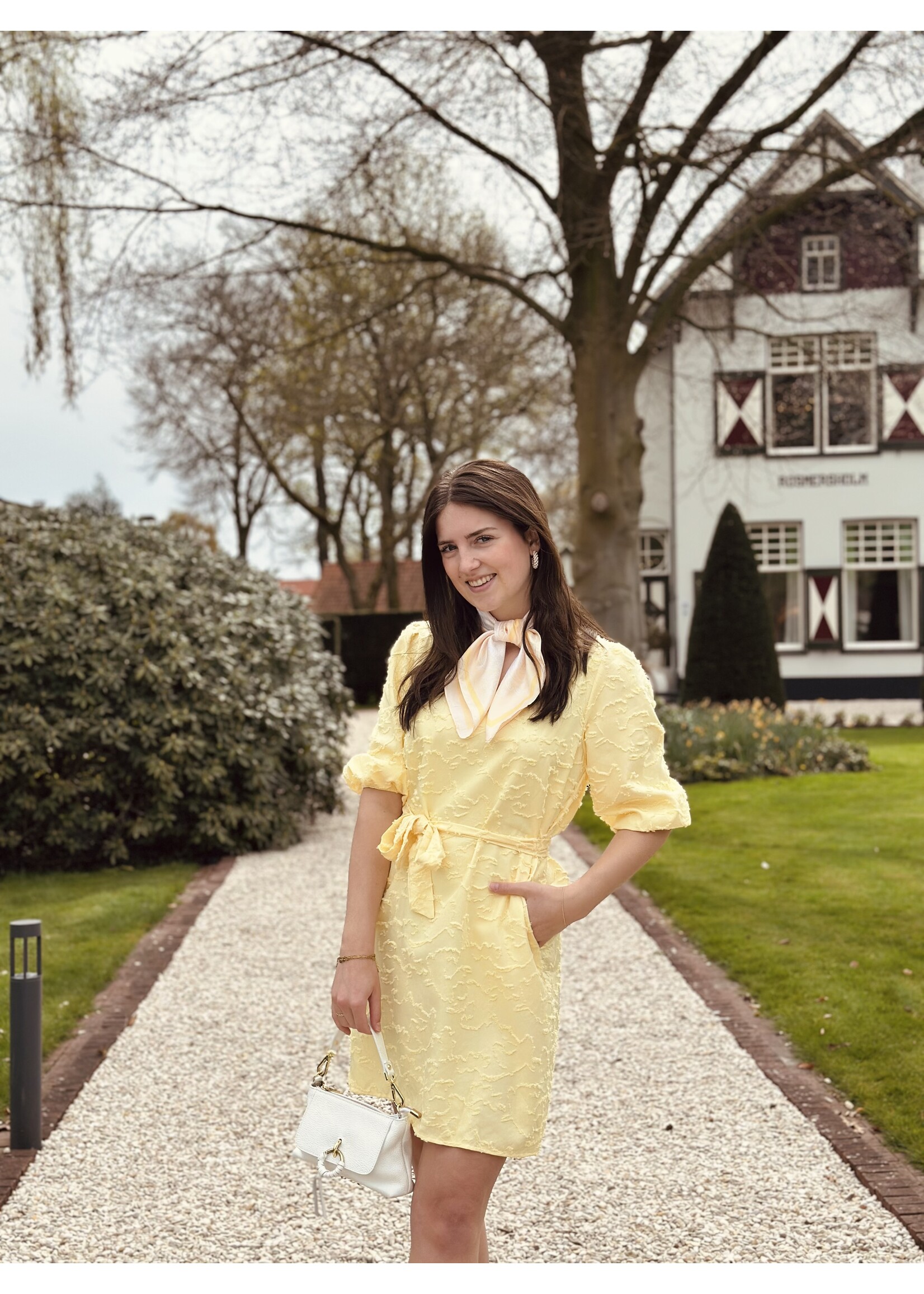 Yuliane dress yellow