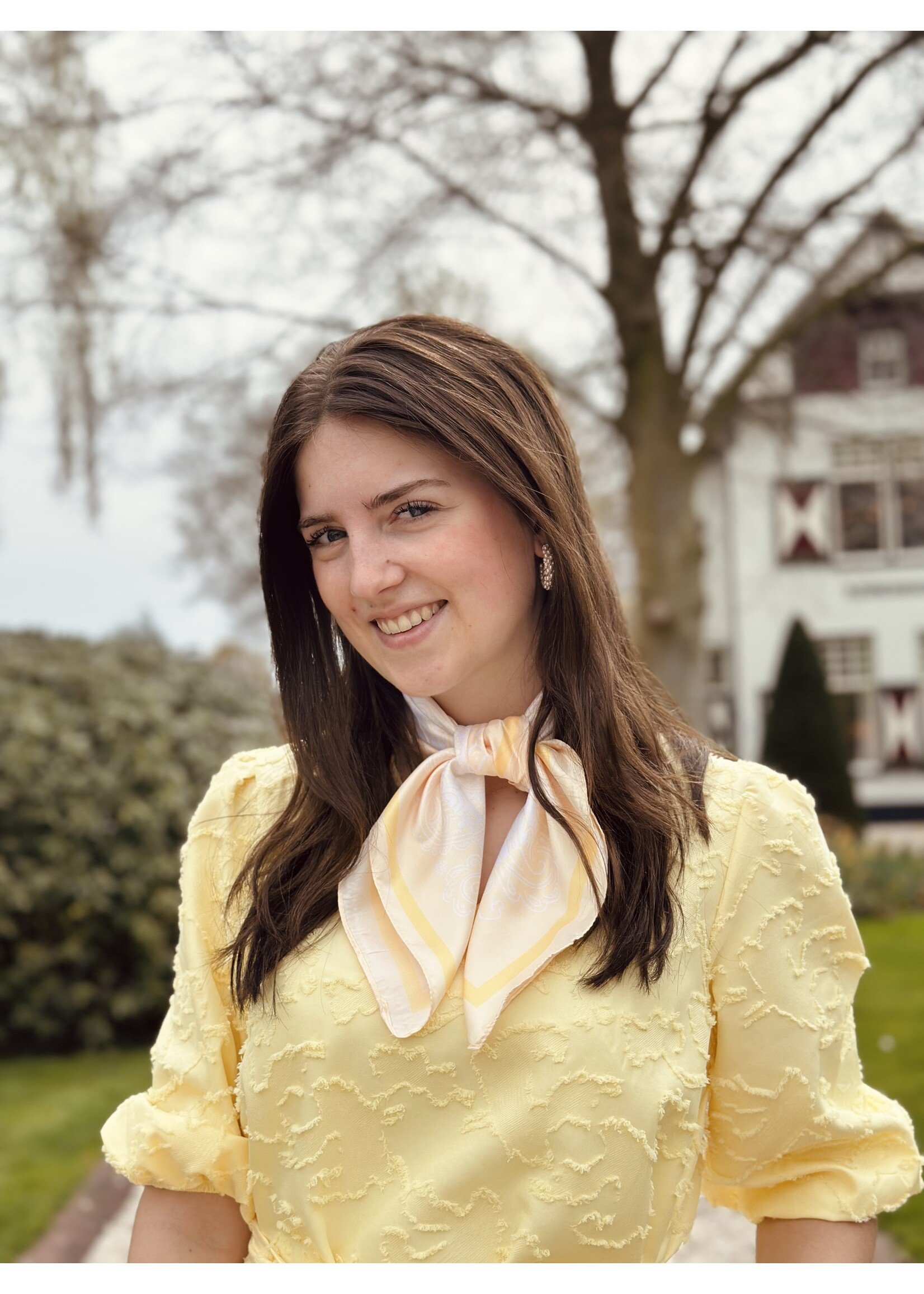 Bibi shawl yellow/offwhite print One Size