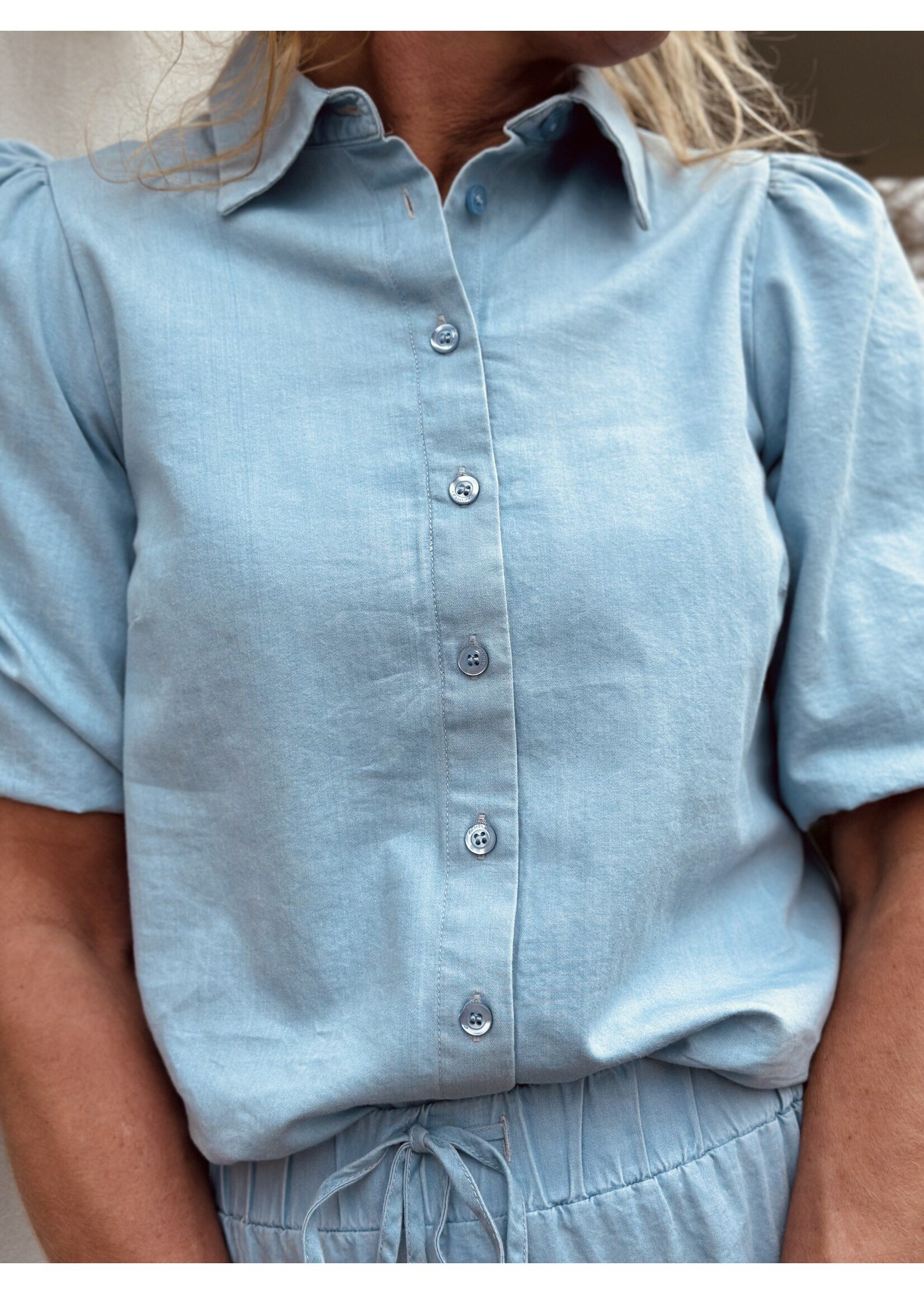Elvira Elvira Saskia denim blouse light blue