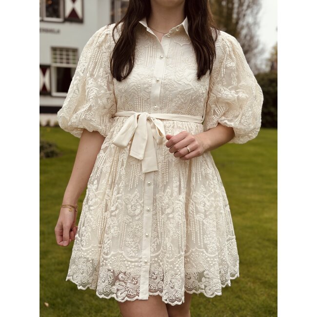 Yrene broderie dress ecru