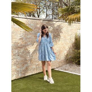 Lofty Manner Lofty Manner Saphina dress light blue