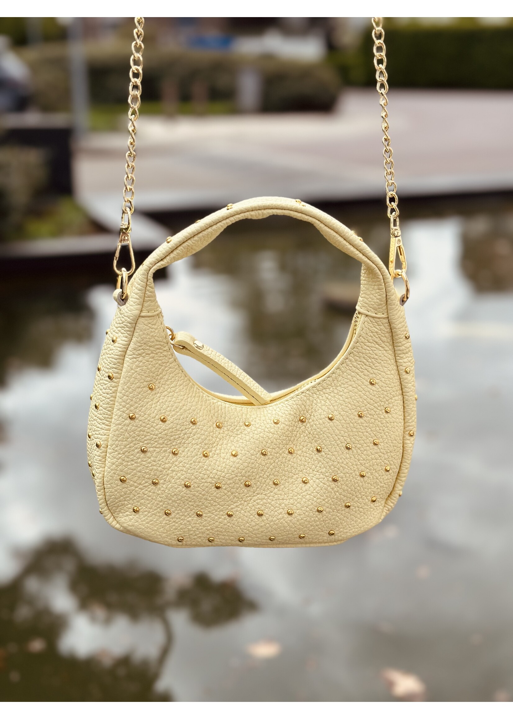 Samanthe bag yellow gold studs