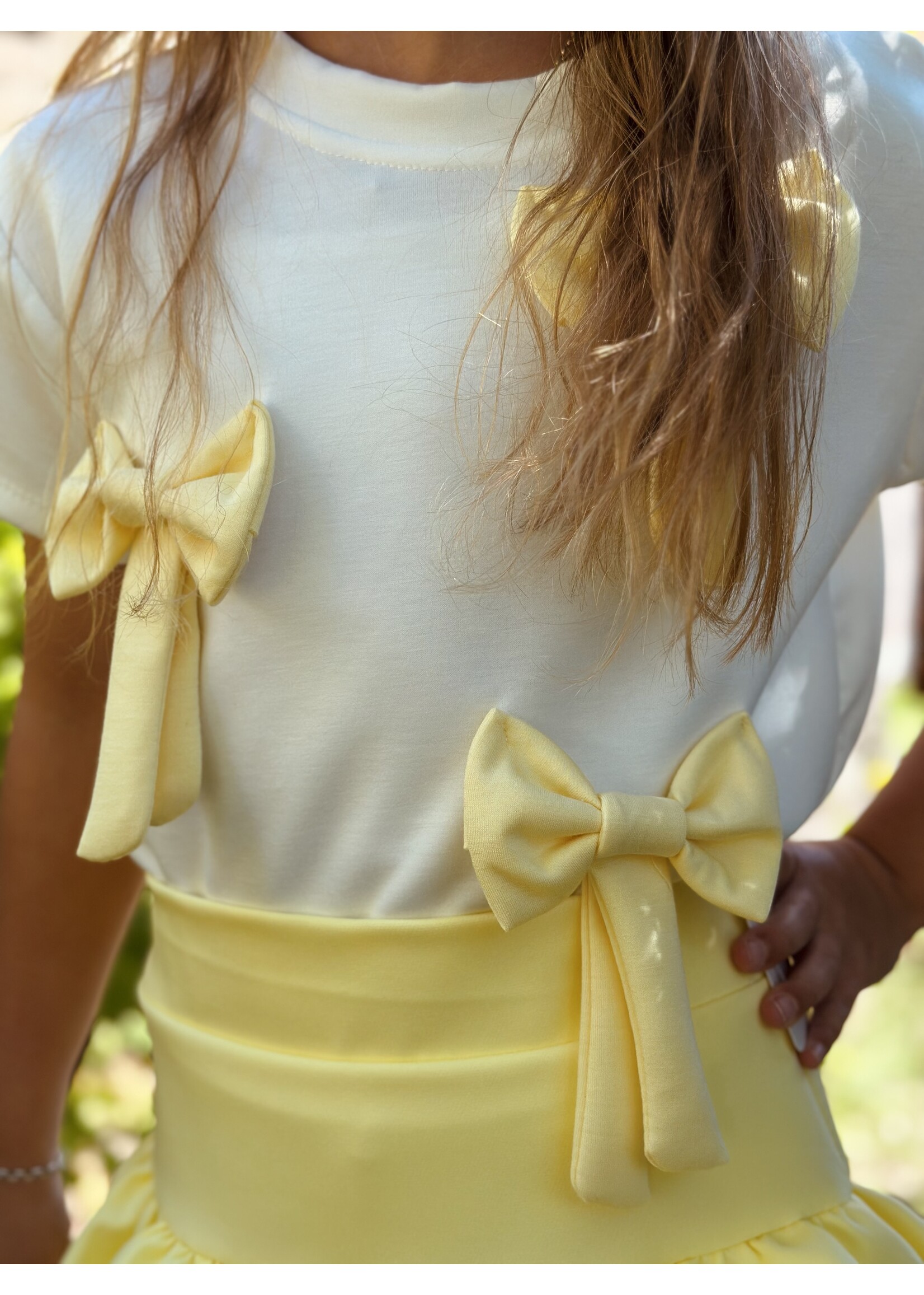 Yorina top white/yellow bow