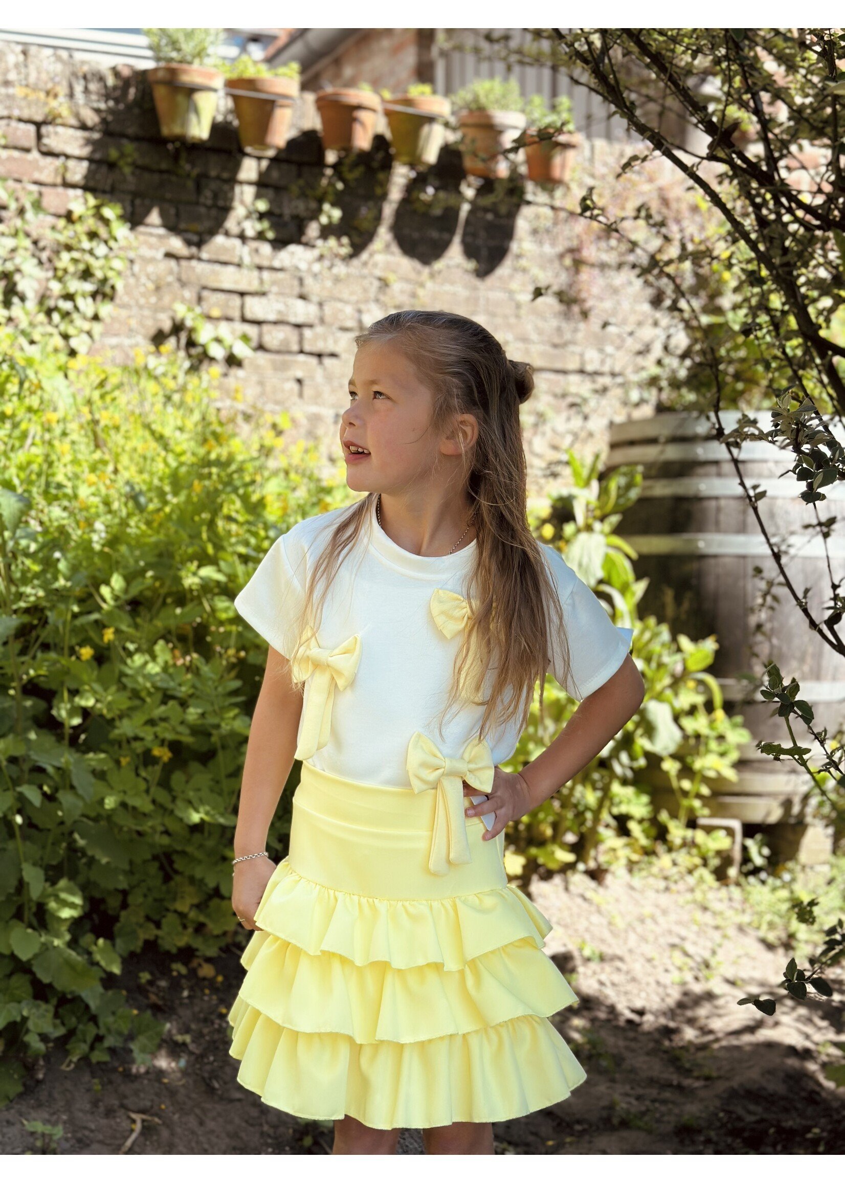 Yorina top white/yellow bow