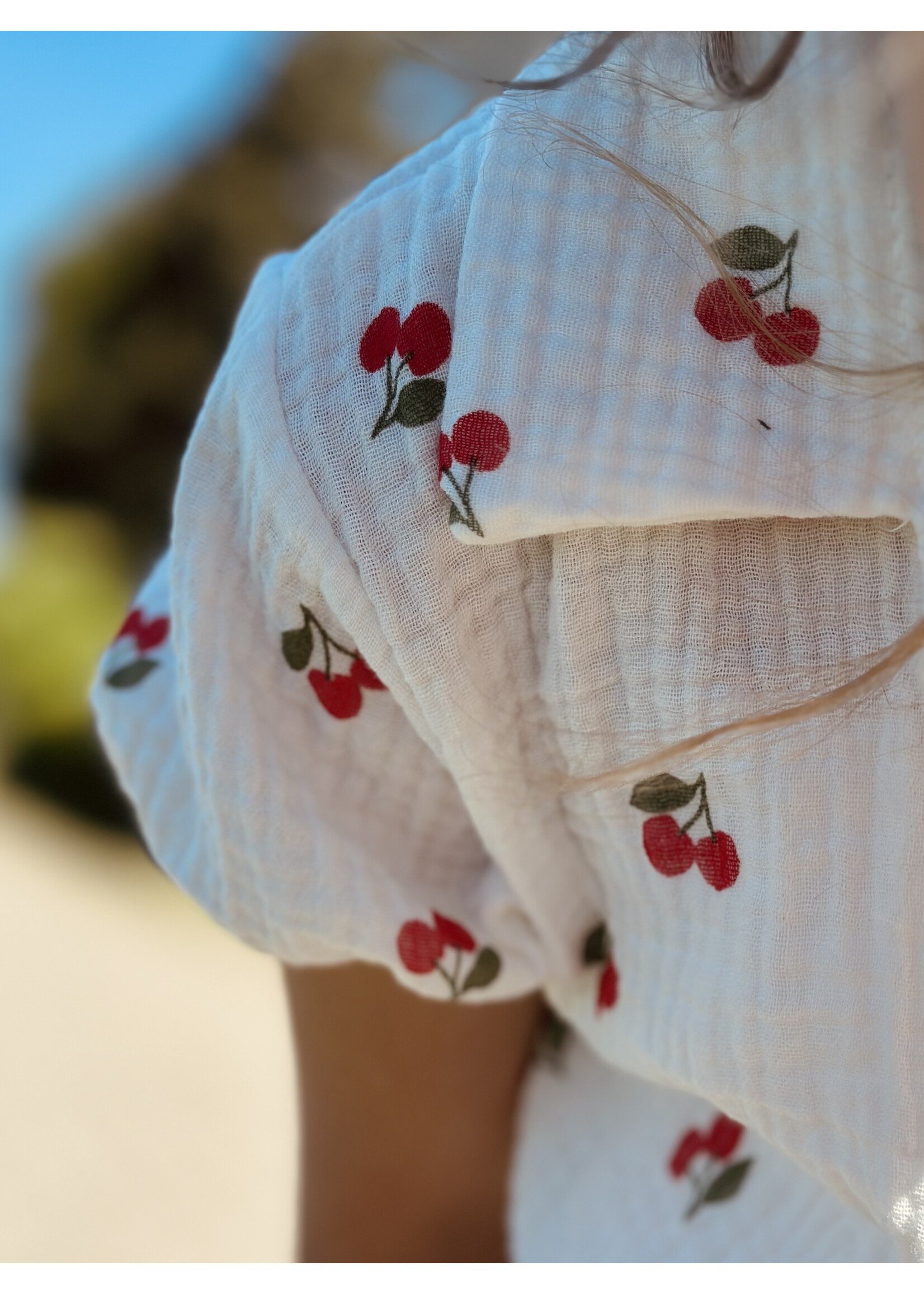 Jenieke set skirt + blouse cherry print