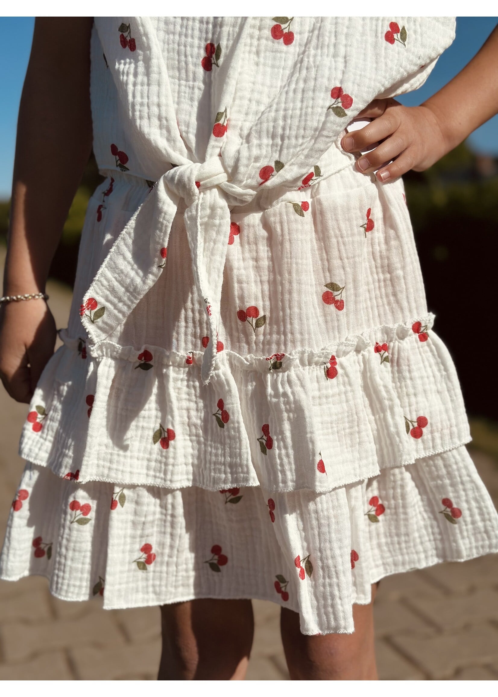 Jenieke set skirt + blouse cherry print