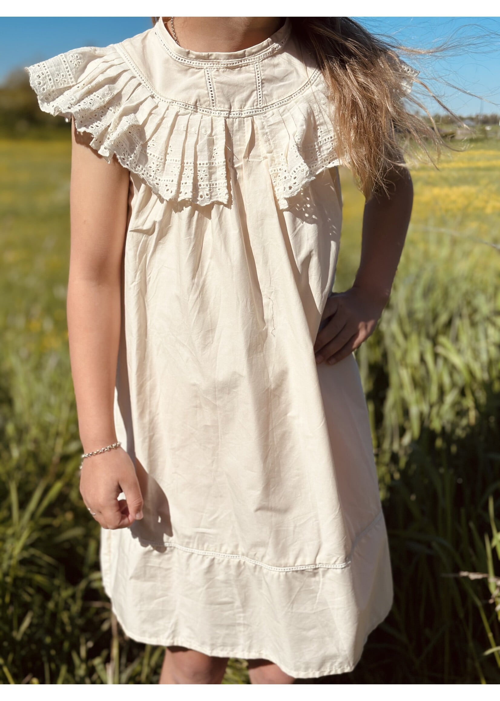 Liara dress broderie beige