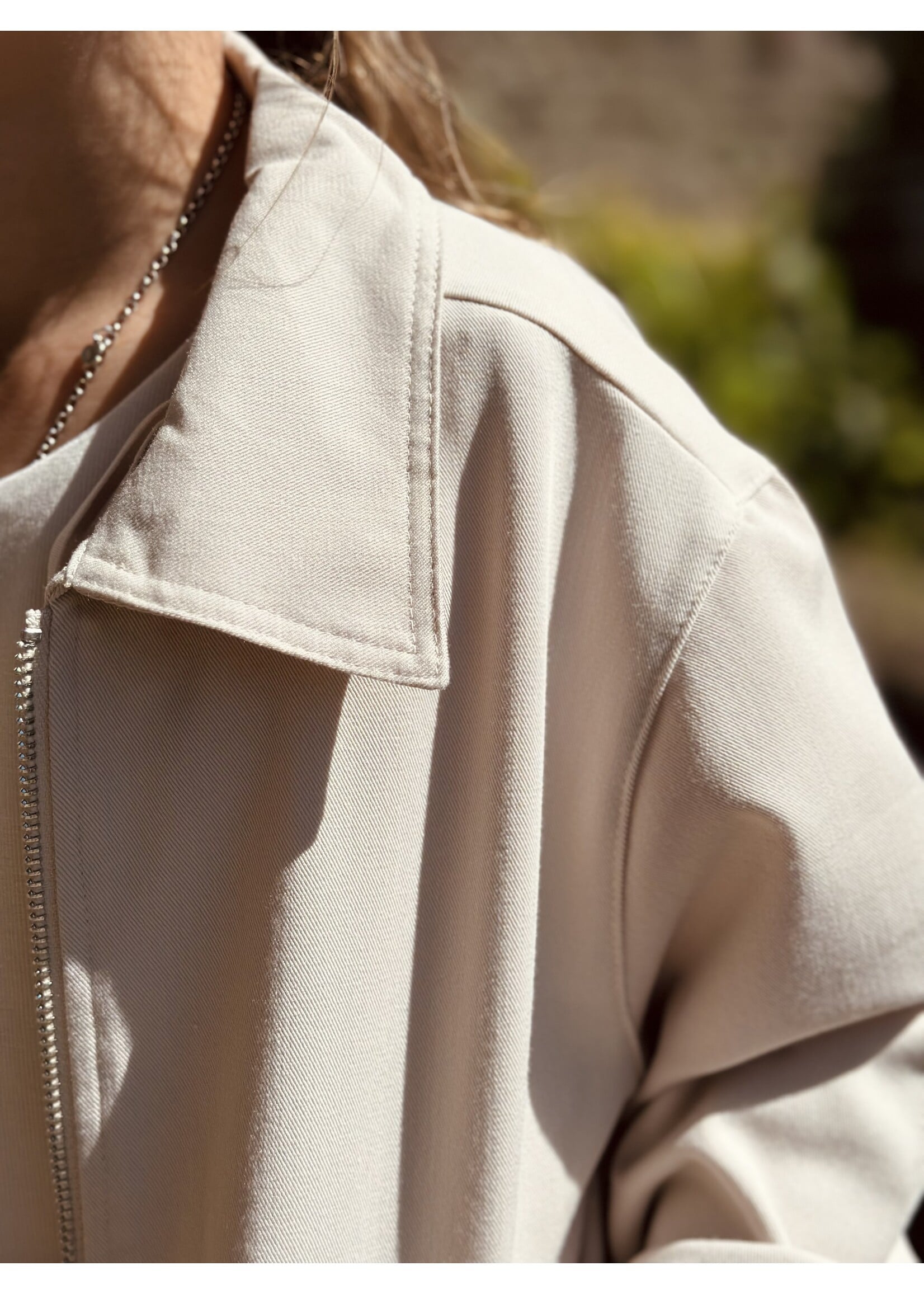 Nosalien bomber jacket beige