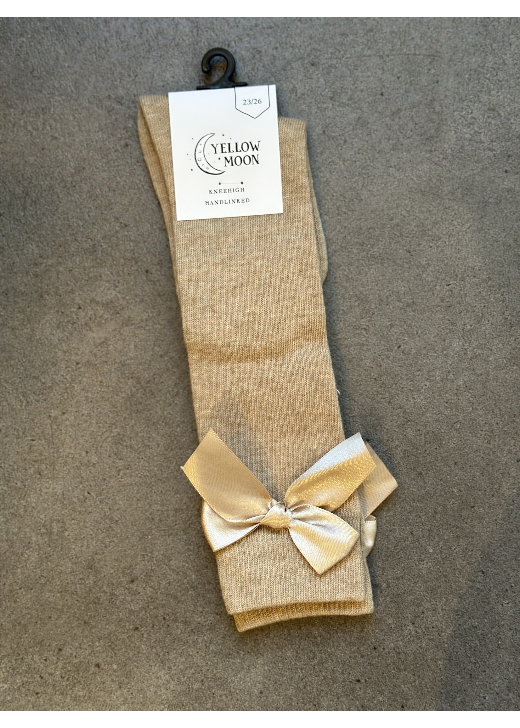 Yellowmoon kniekous beige met strik