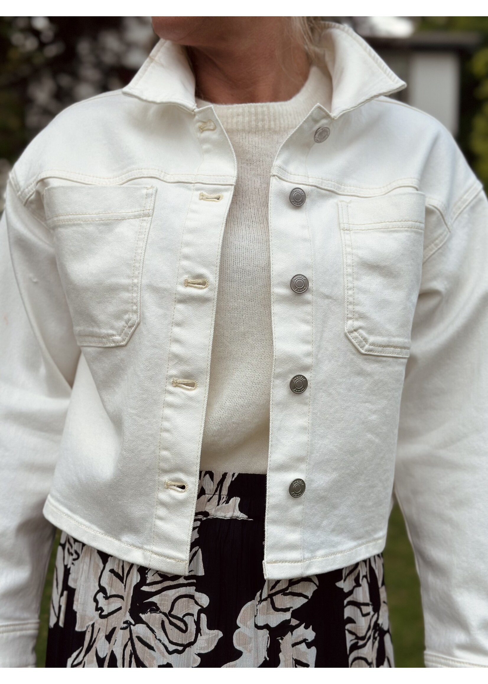 Elvira Smashed Lemon Jorien jacket offwhite