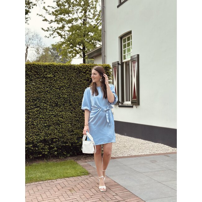 Jolanda satin dress light blue