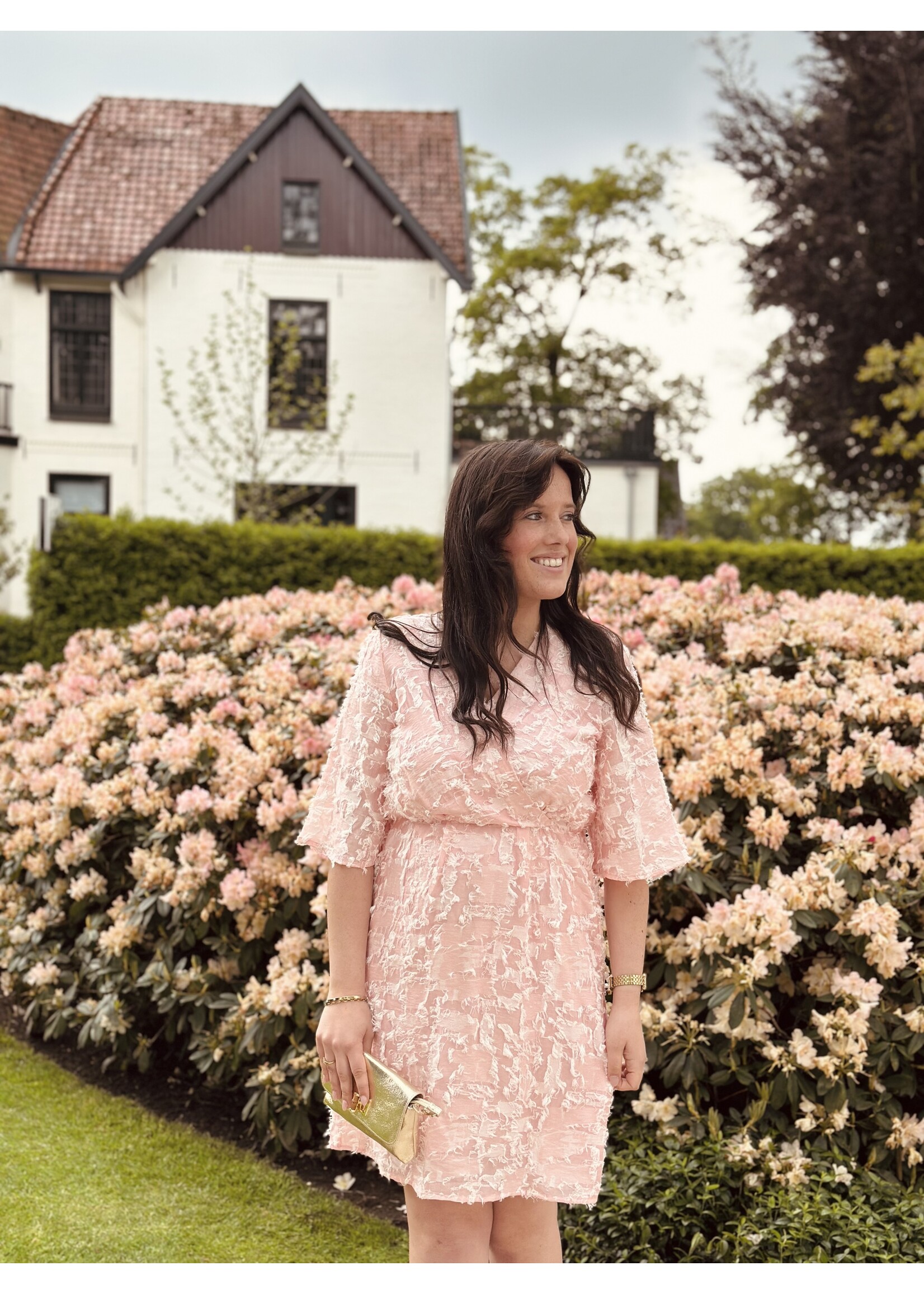 Renske dress feather light pink