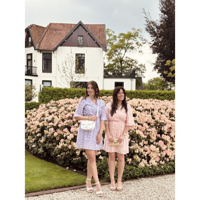 Renske dress feather light pink